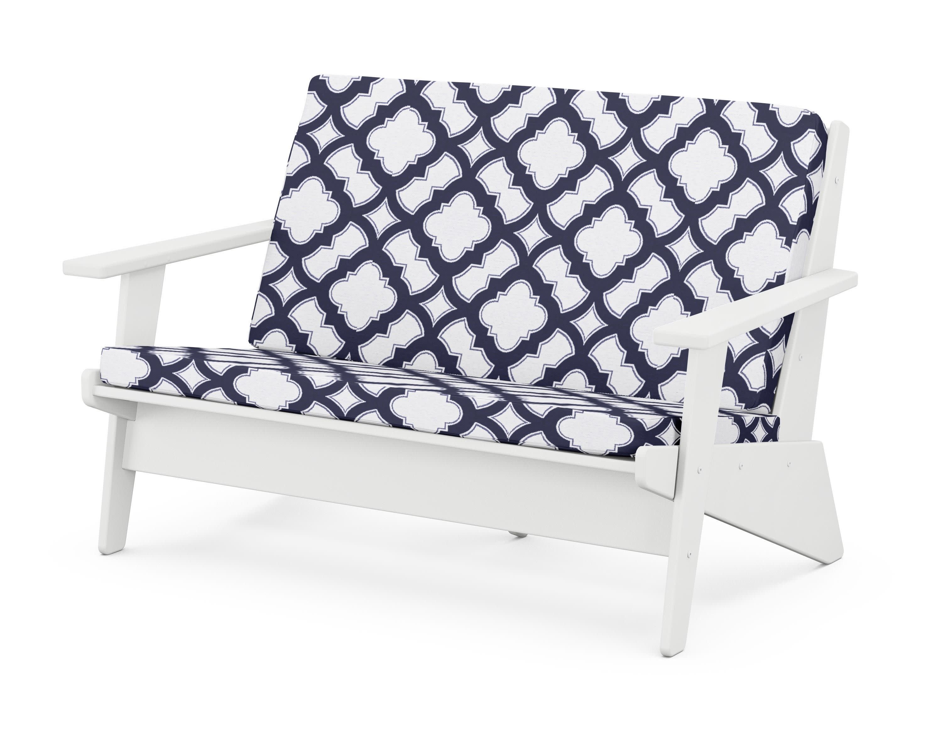 Riviera Modern Lounge Loveseat in White / Trellis Navy