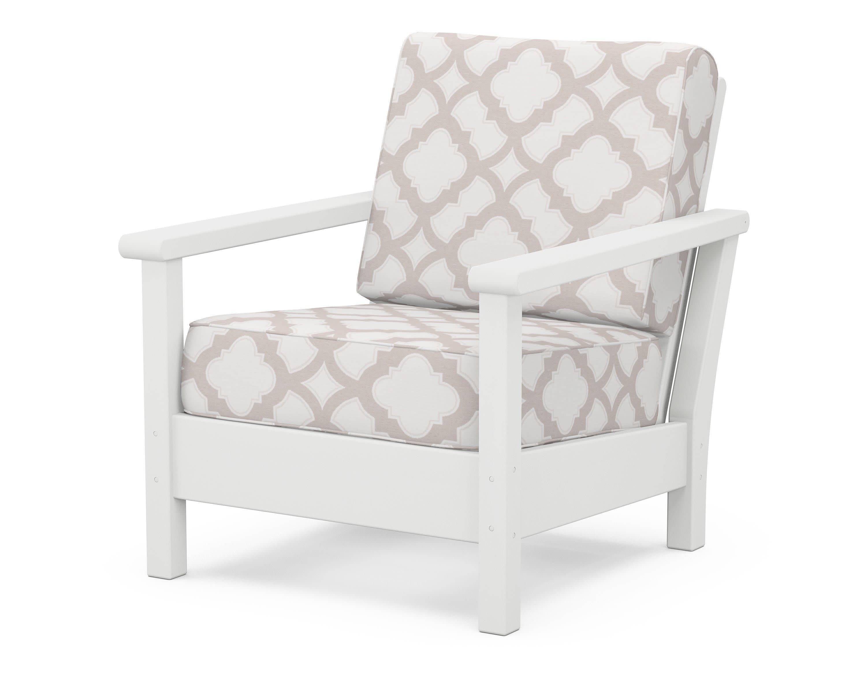 Harbour Deep Seating Chair in White / Trellis Dune Burlap