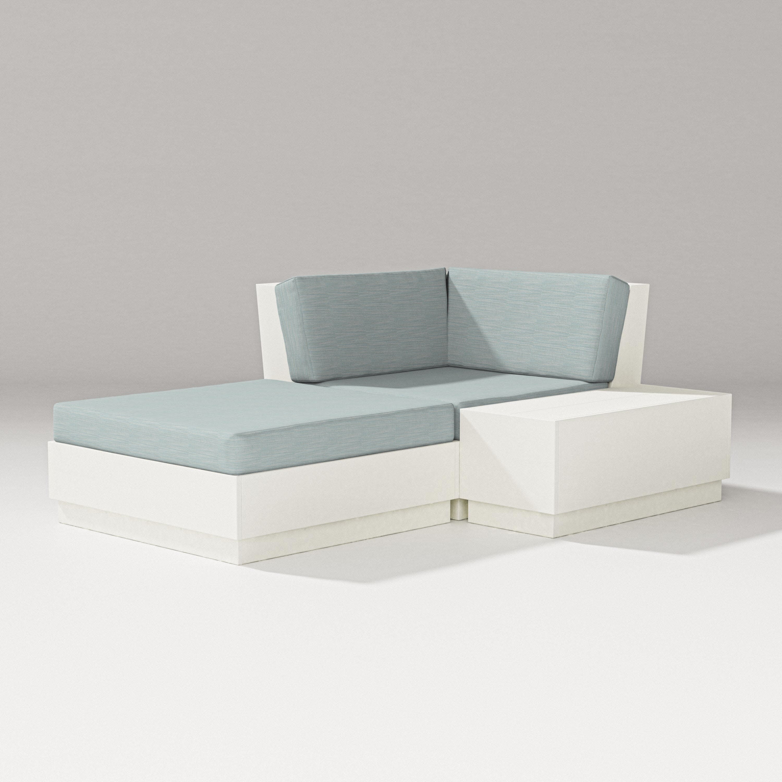 Elevate Corner Chaise in Vintage White / Soothe Mist