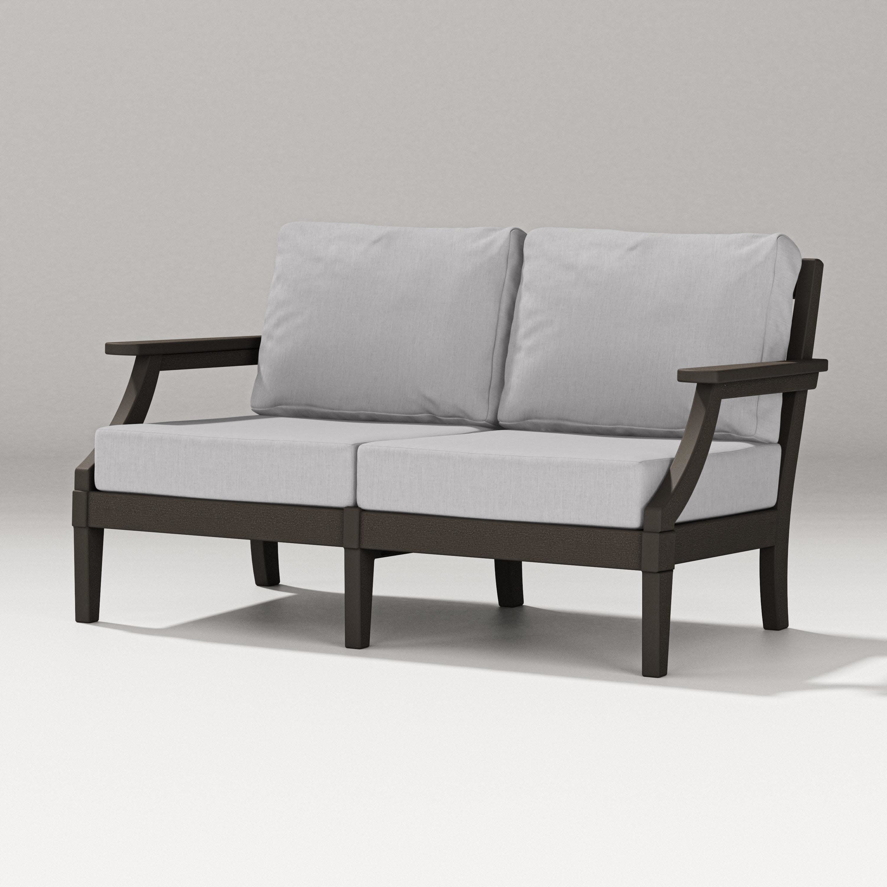 Estate Loveseat in Vintage Coffee / Granite