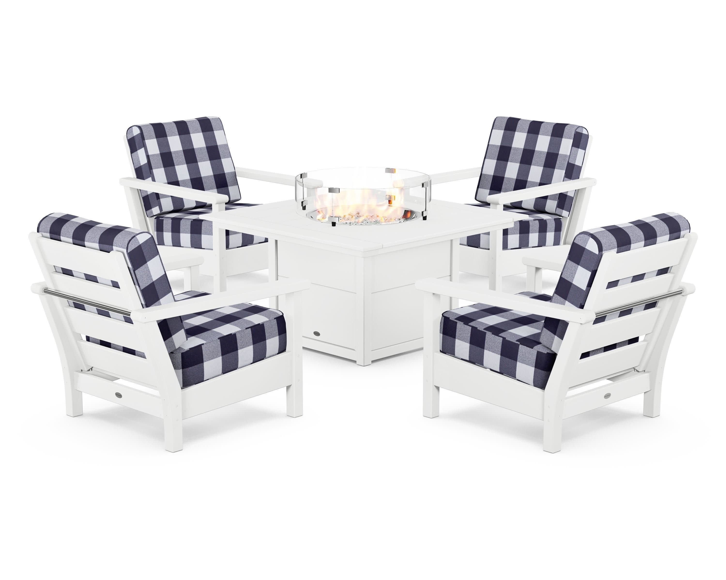 Harbour 5-Piece Conversation Set with Fire Pit Table in White / Buffalo Plaid Navy