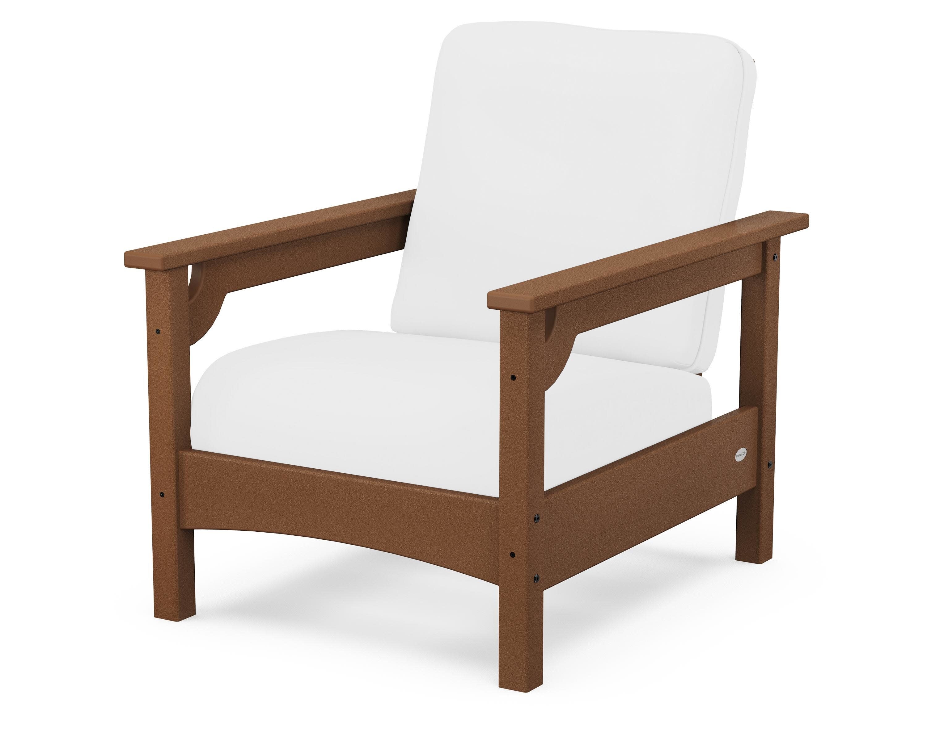 Club Chair in Teak / Natural
