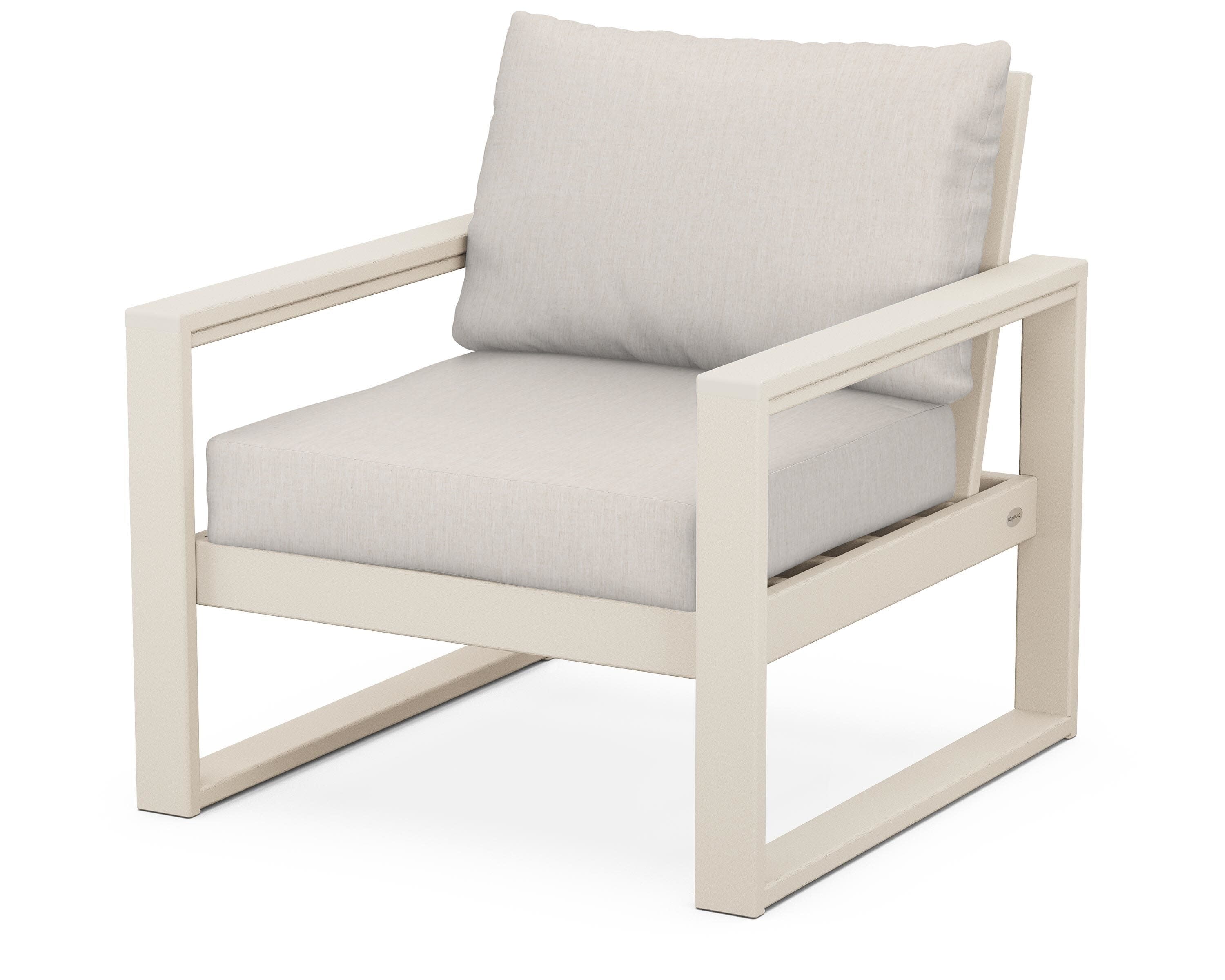 EDGE Club Chair in Sand / Cast Ash