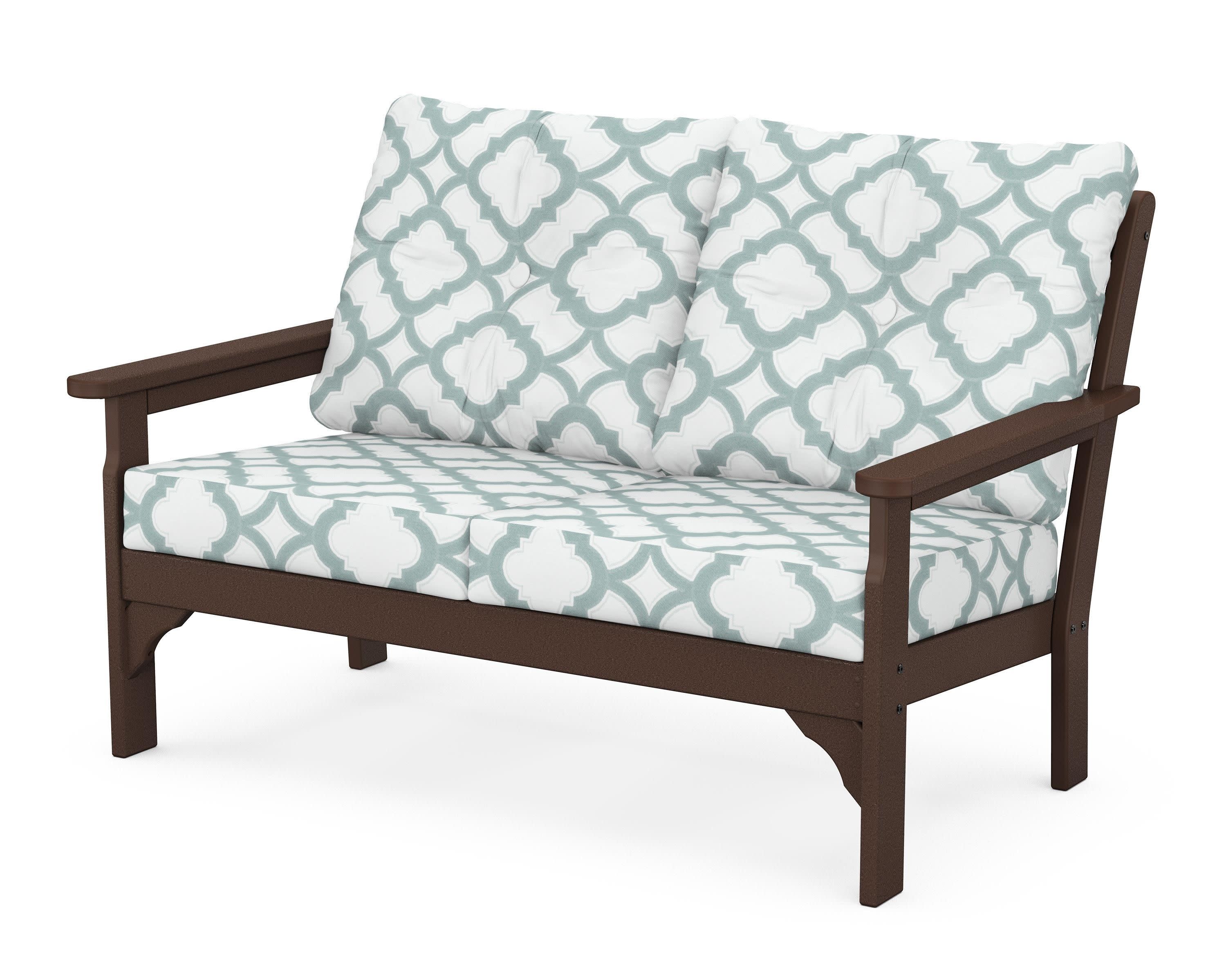 Vineyard Deep Seating Loveseat in Mahogany / Trellis Glacier Spa