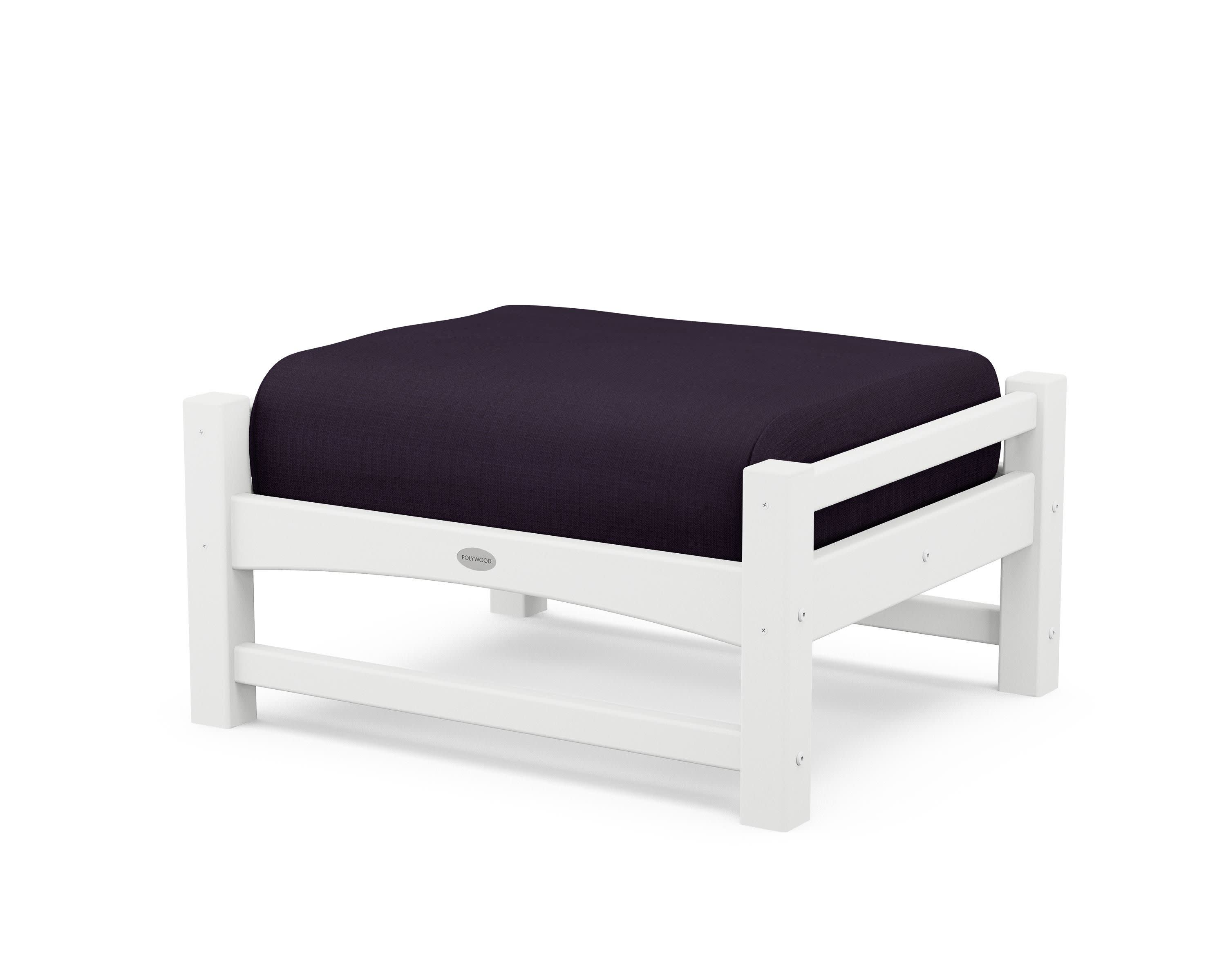 Club Ottoman in White / Navy Linen