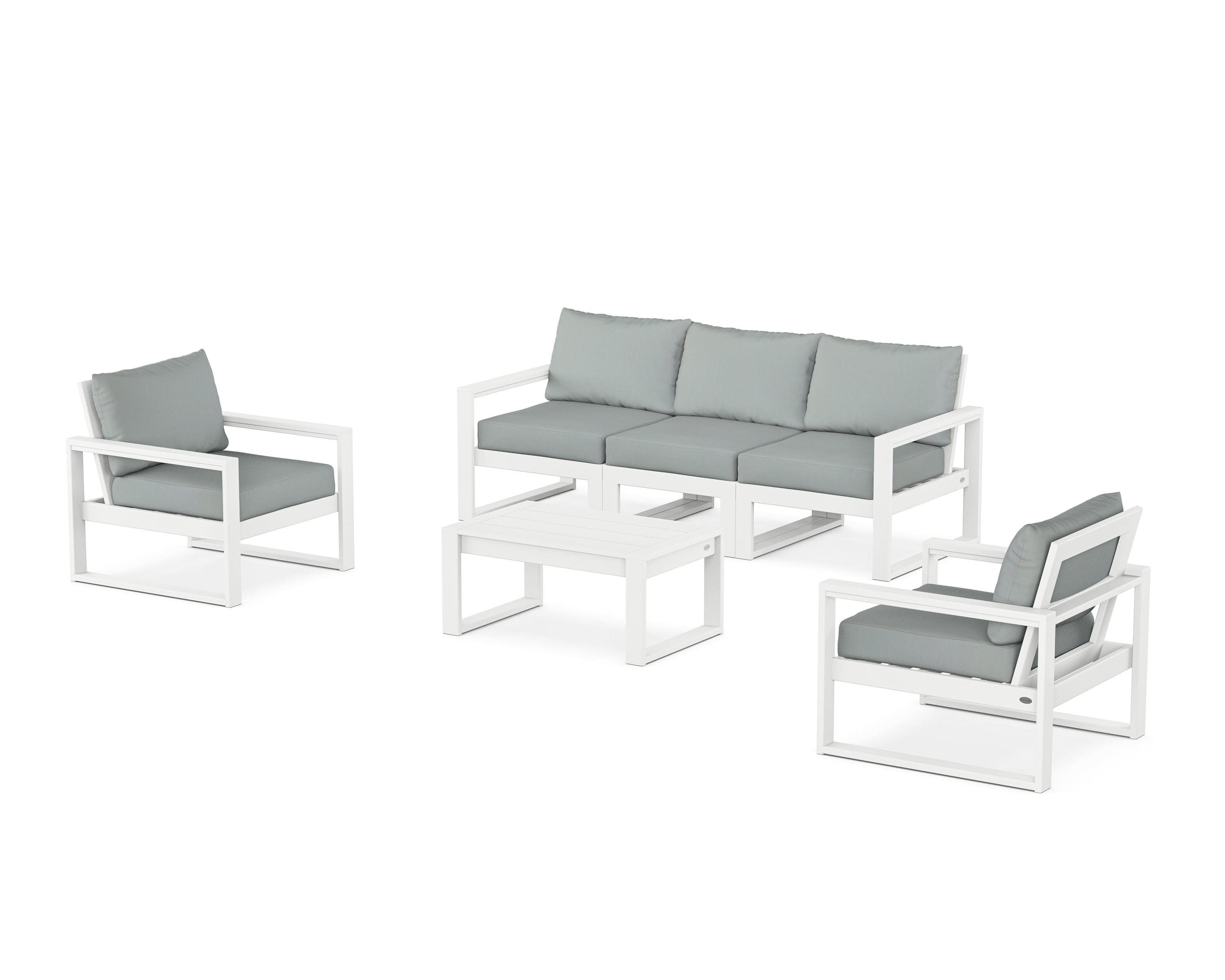 EDGE Sectional 4-Piece Deep Seating Set with Sofa in White / Spa
