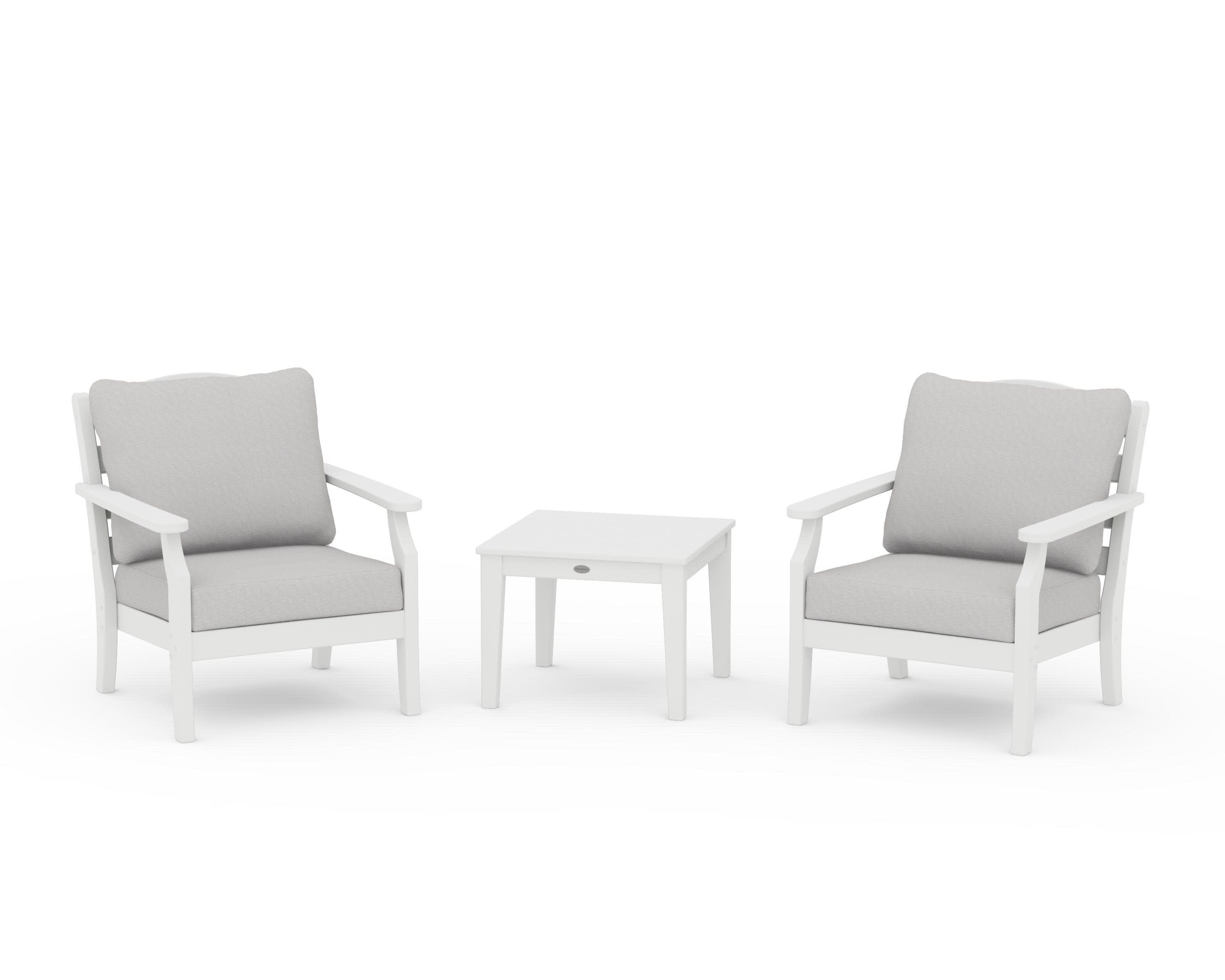 Savannah 3-Piece Deep Seating Set in White / Diamond in the Rough