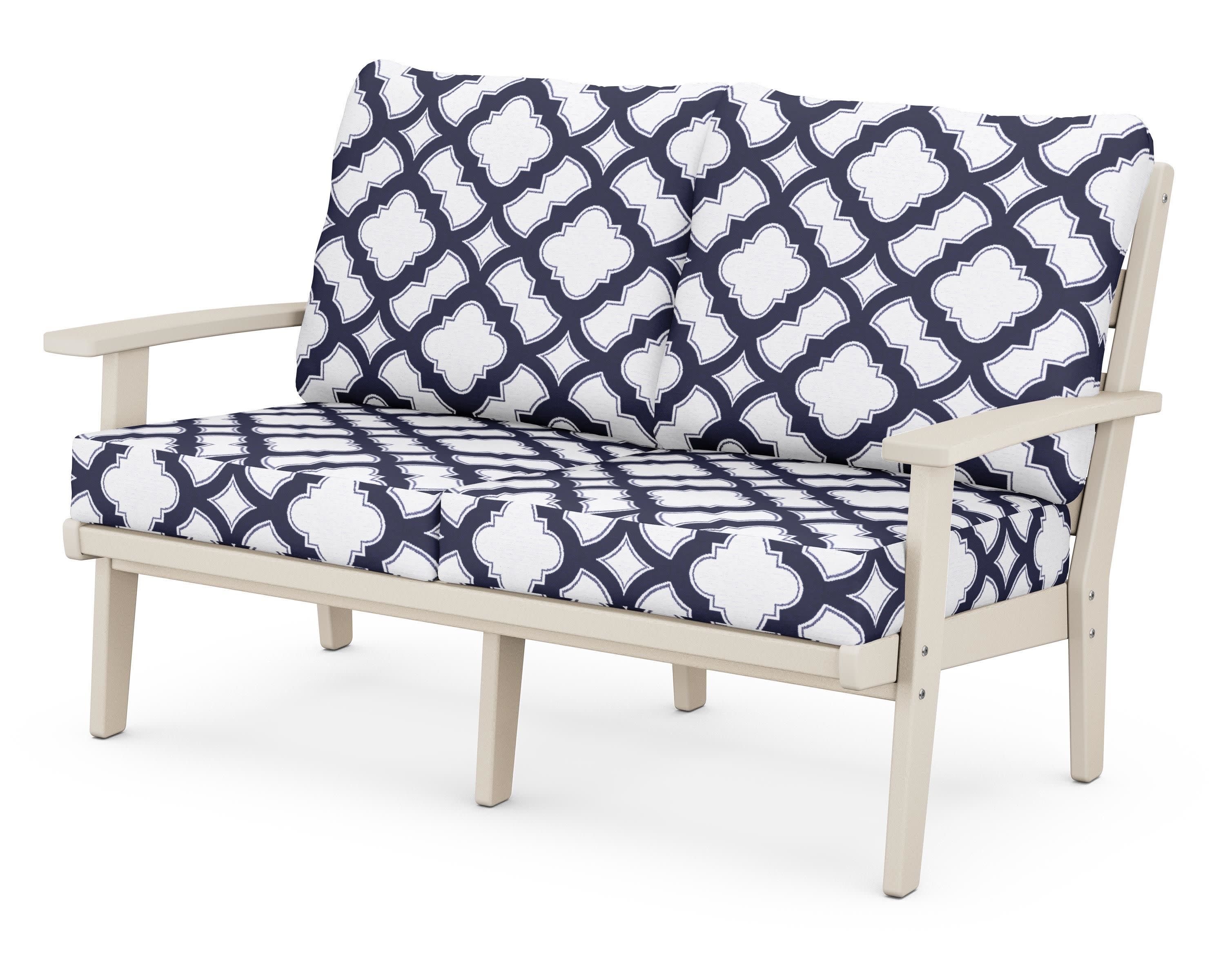 Grant Park Deep Seating Loveseat in Sand / Trellis Navy