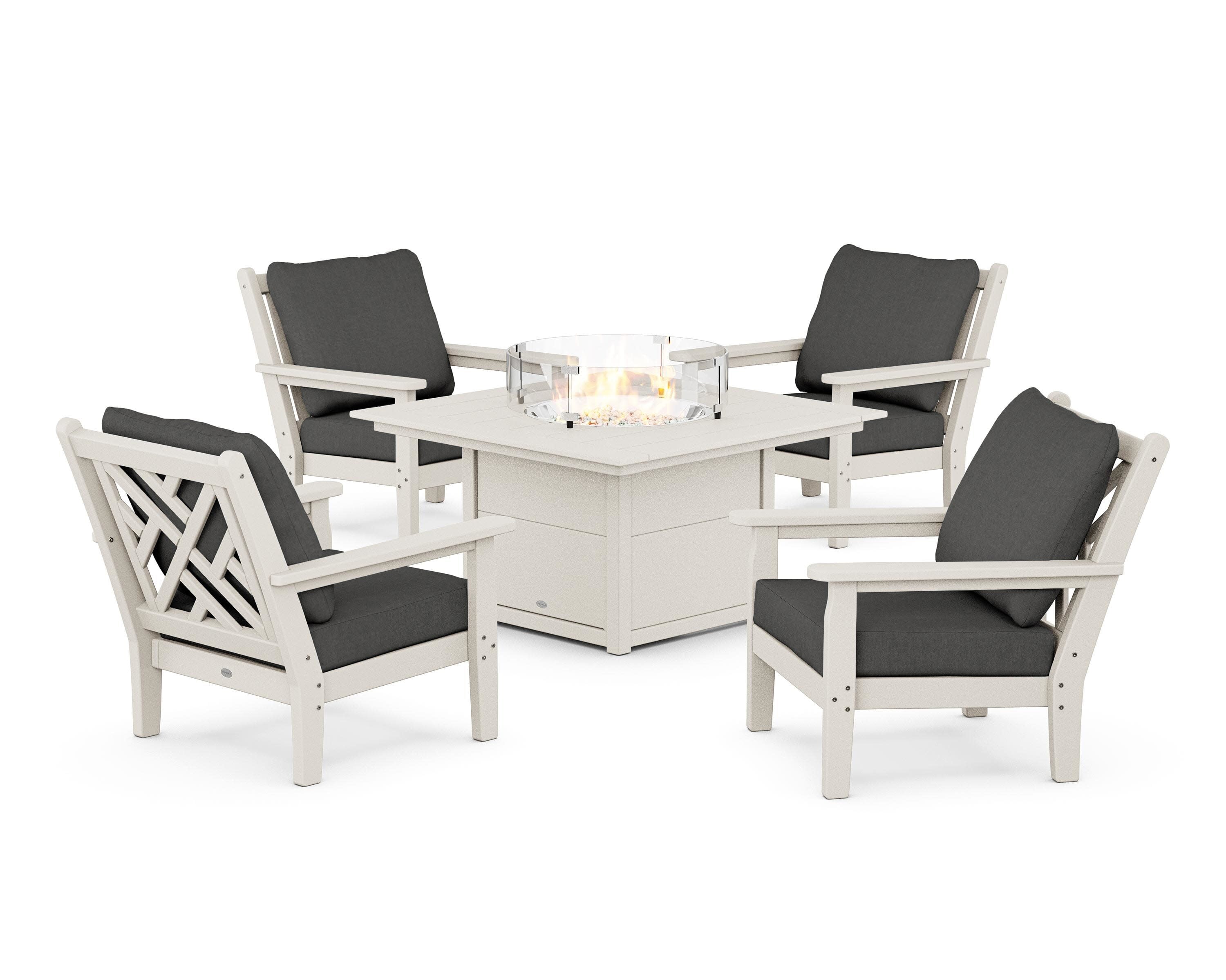 Chippendale 5-Piece Deep Seating Set with Fire Pit Table in Sand / Spectrum Carbon