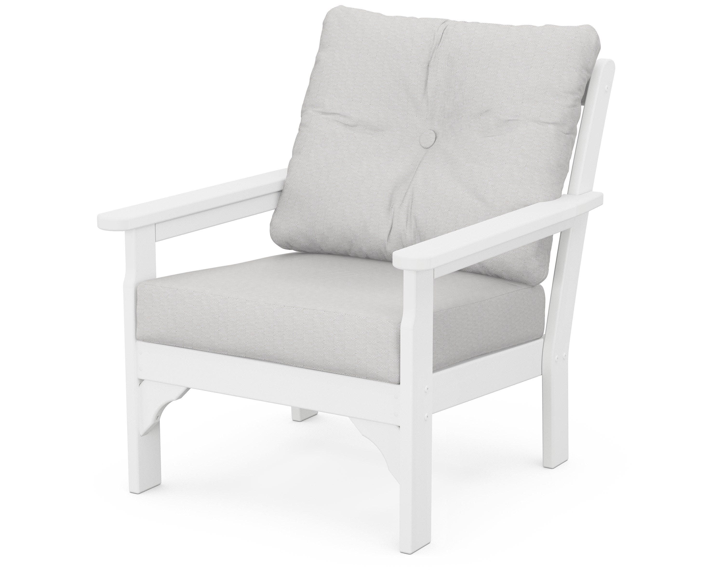 Vineyard Deep Seating Chair in White / Diamond in the Rough