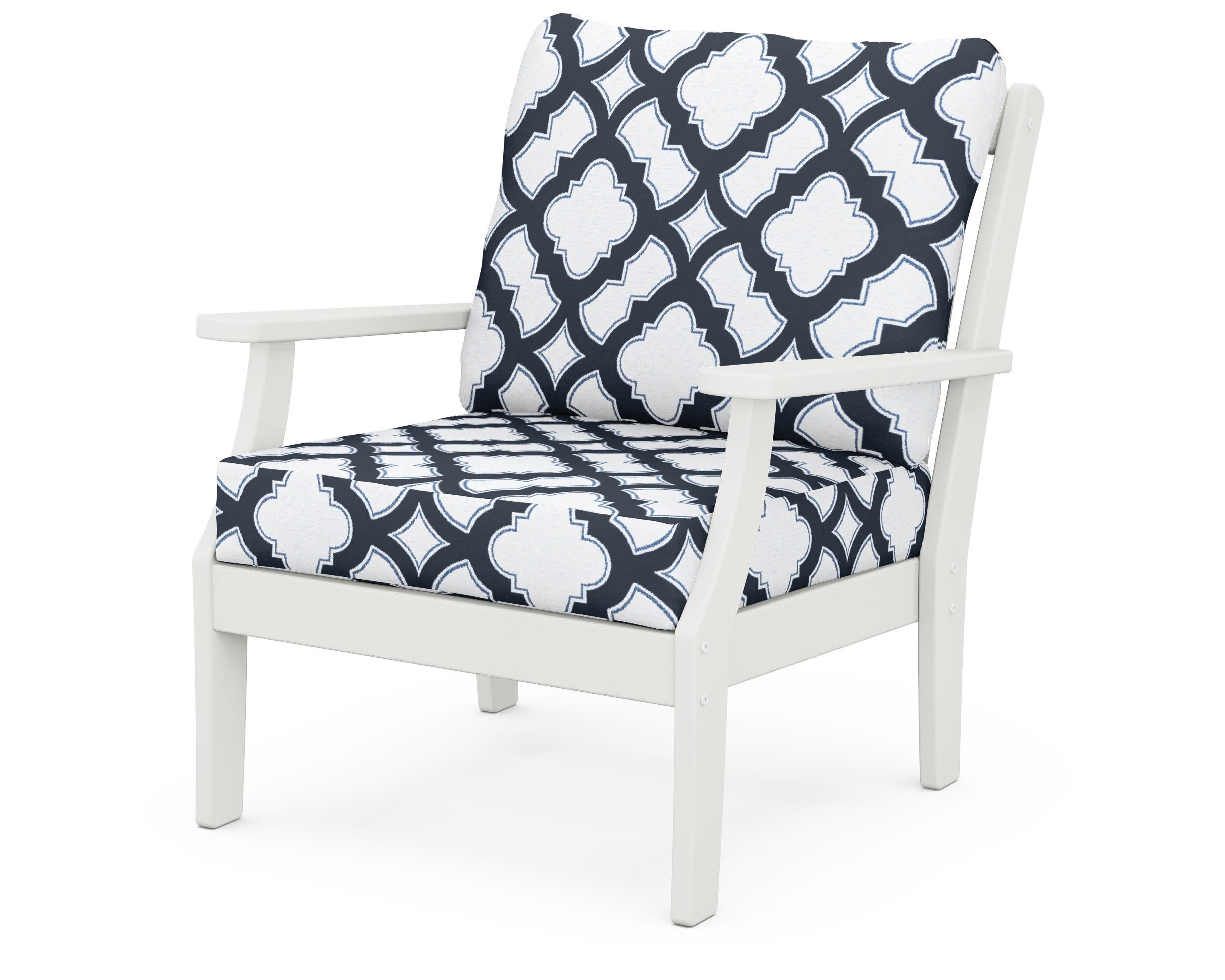 Braxton Deep Seating Chair in Vintage White / Trellis Marine Indigo