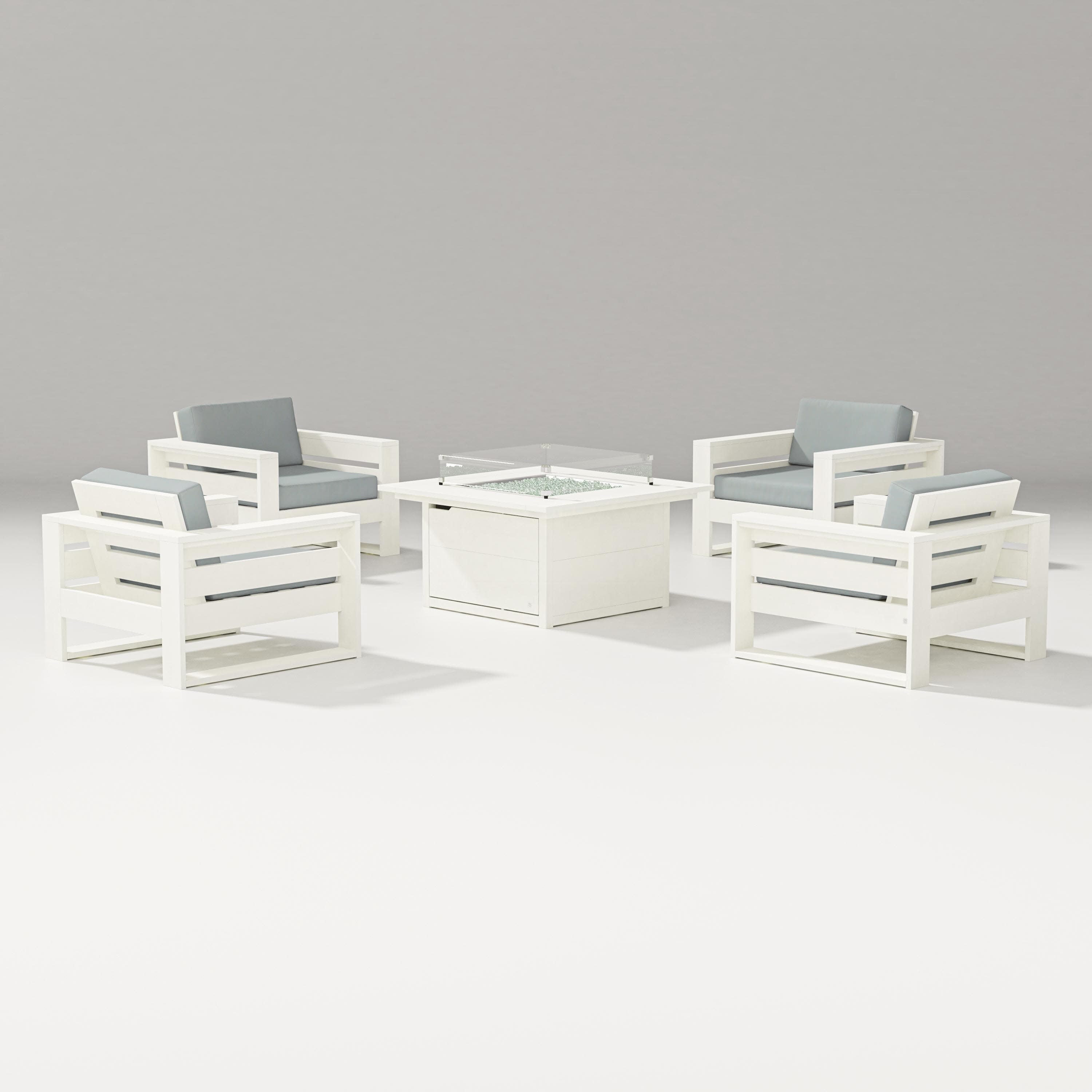 Latitude 5-Piece Lounge Fire Table Set in Vintage White / Spa