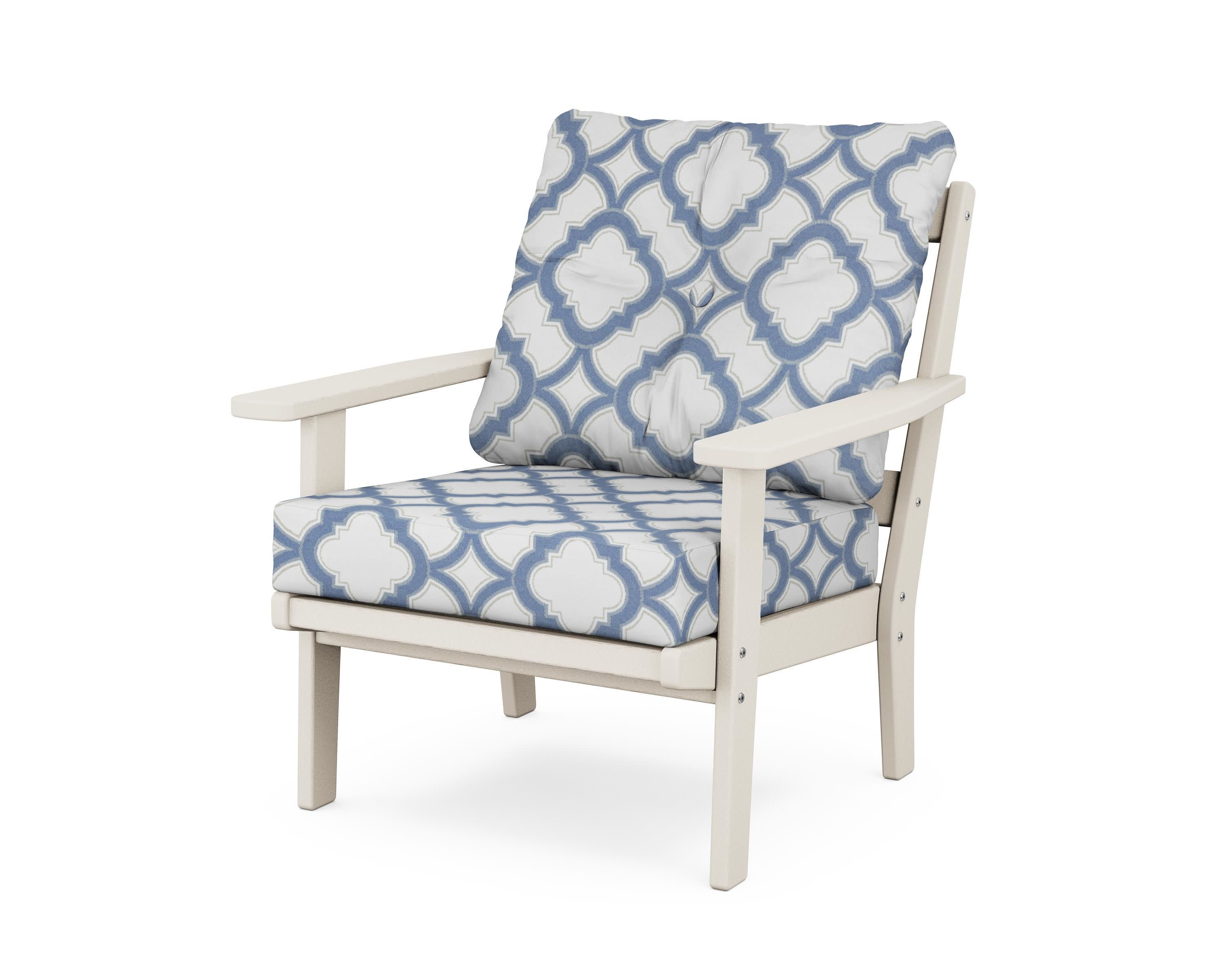 Oxford Deep Seating Chair in Sand / Trellis Sky Blue