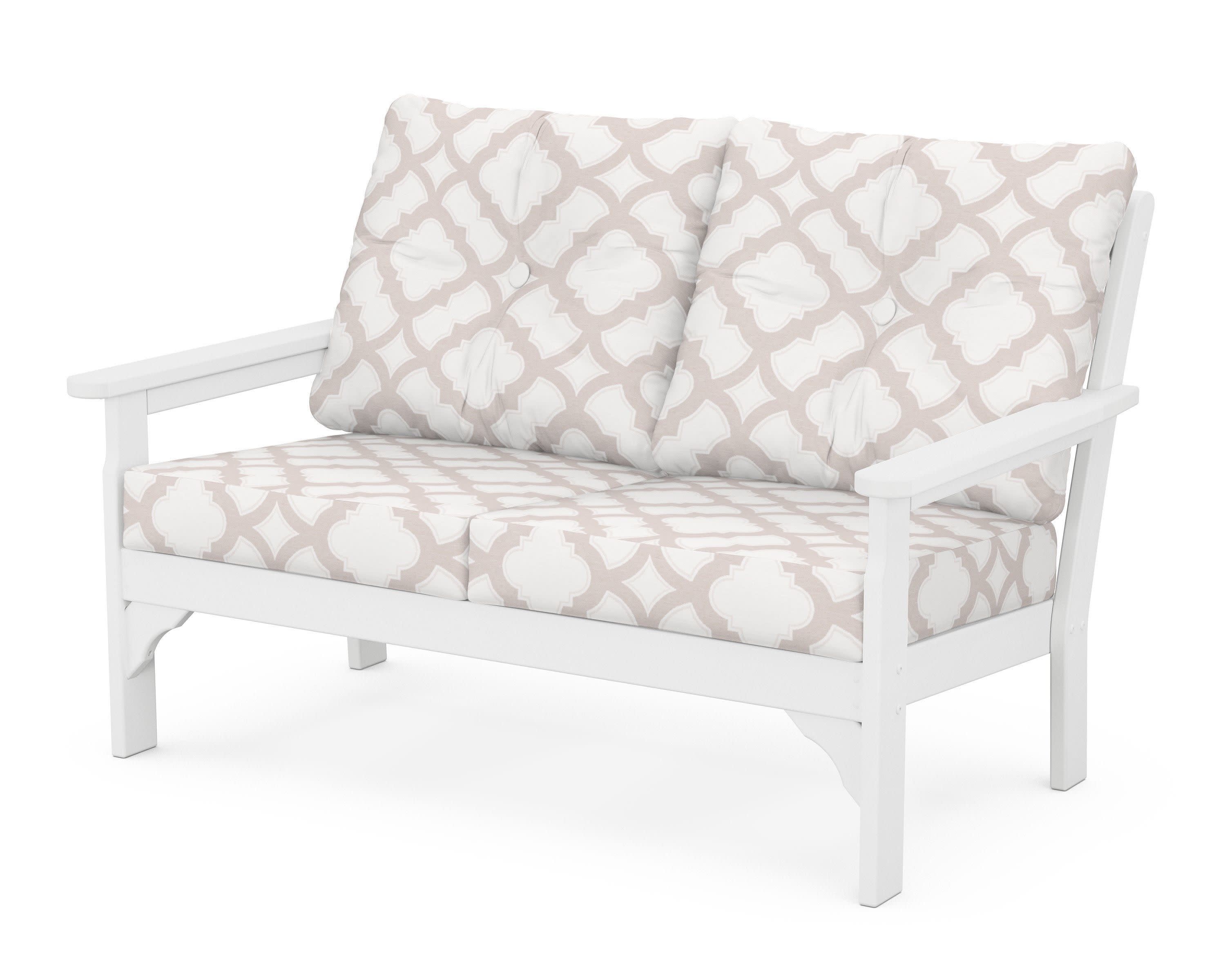 Vineyard Deep Seating Loveseat in White / Trellis Dune Burlap