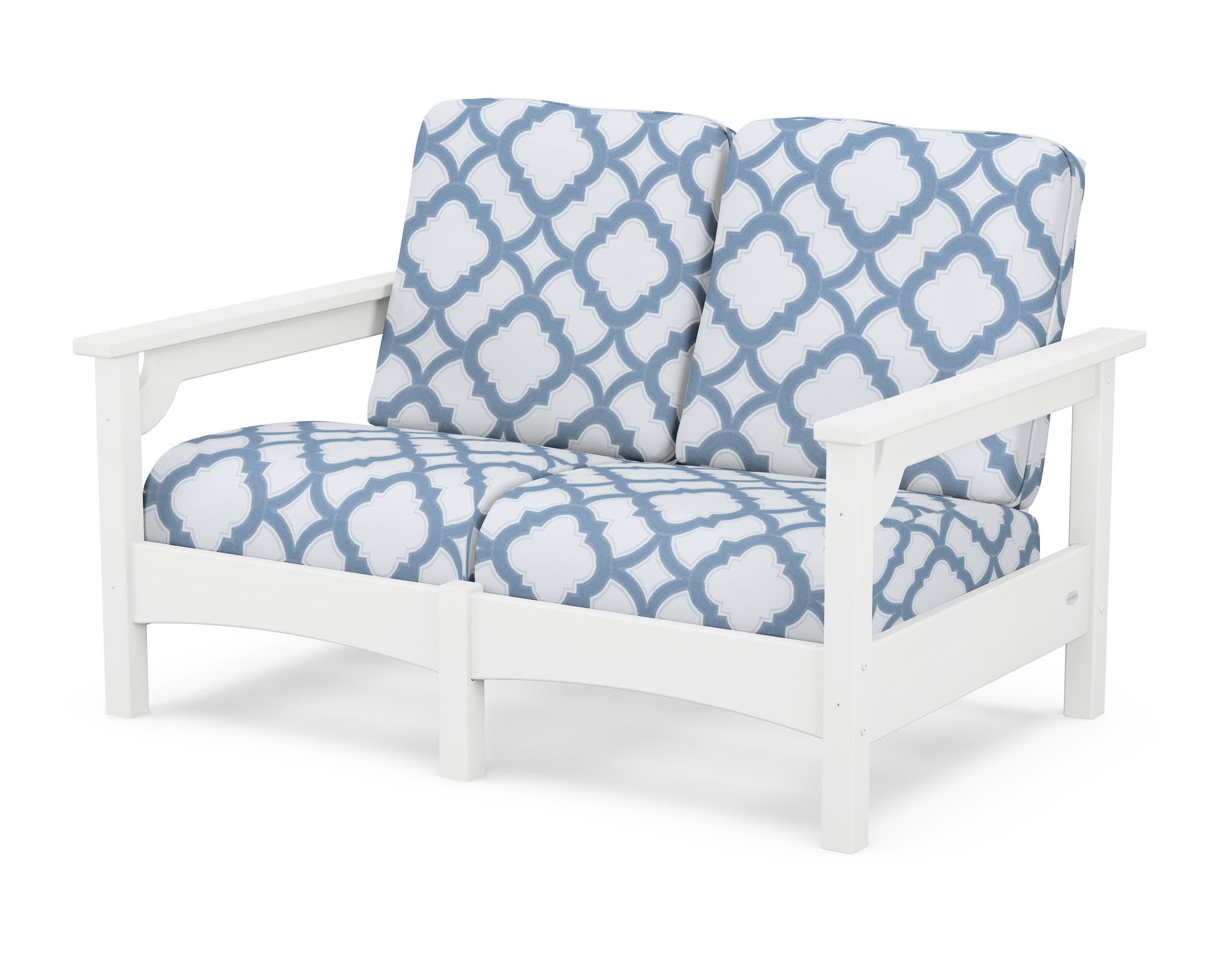 Club Loveseat in White / Trellis Sky Blue