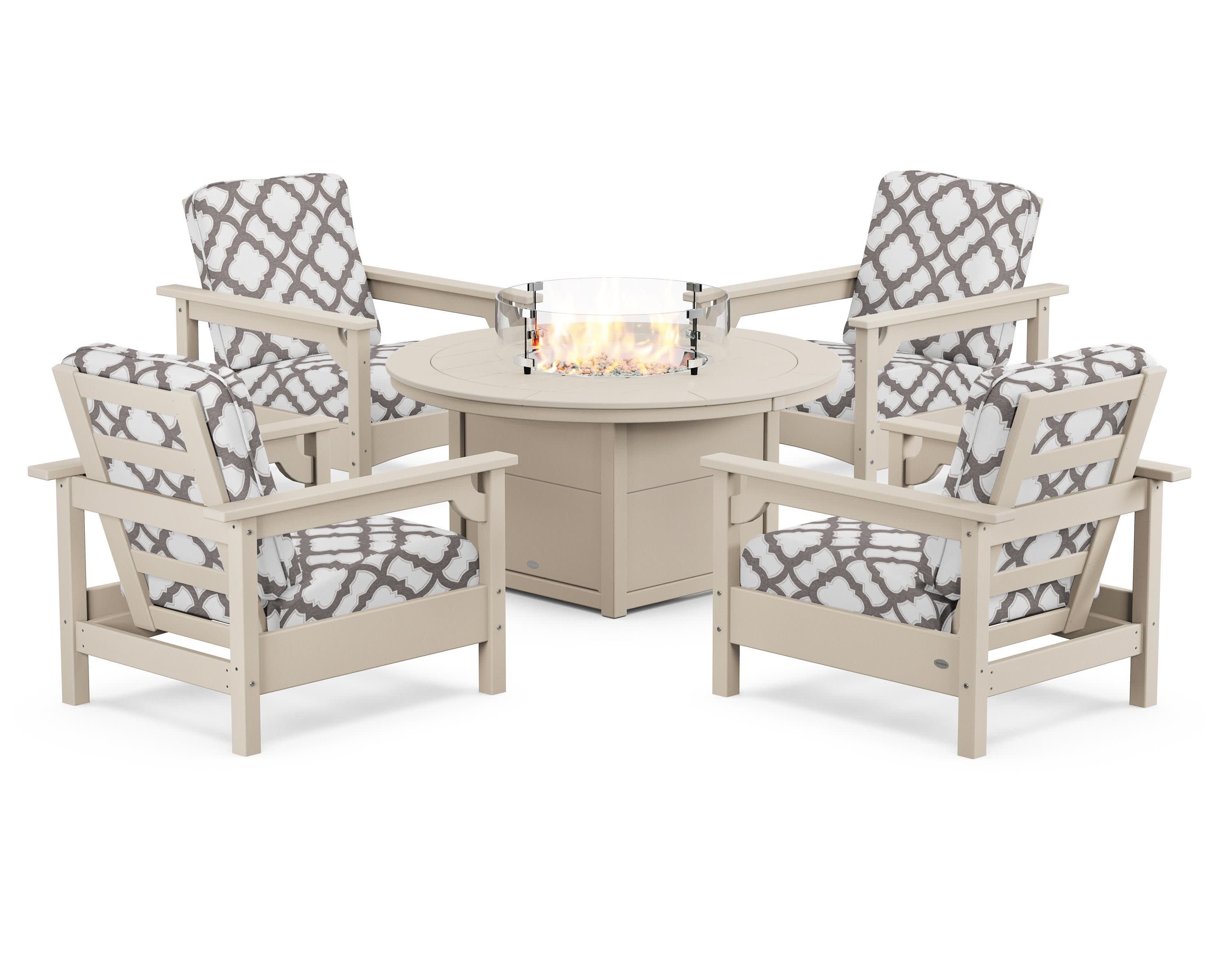 Club 5-Piece Conversation Set with Fire Pit Table in Sand / Trellis Grey Mist