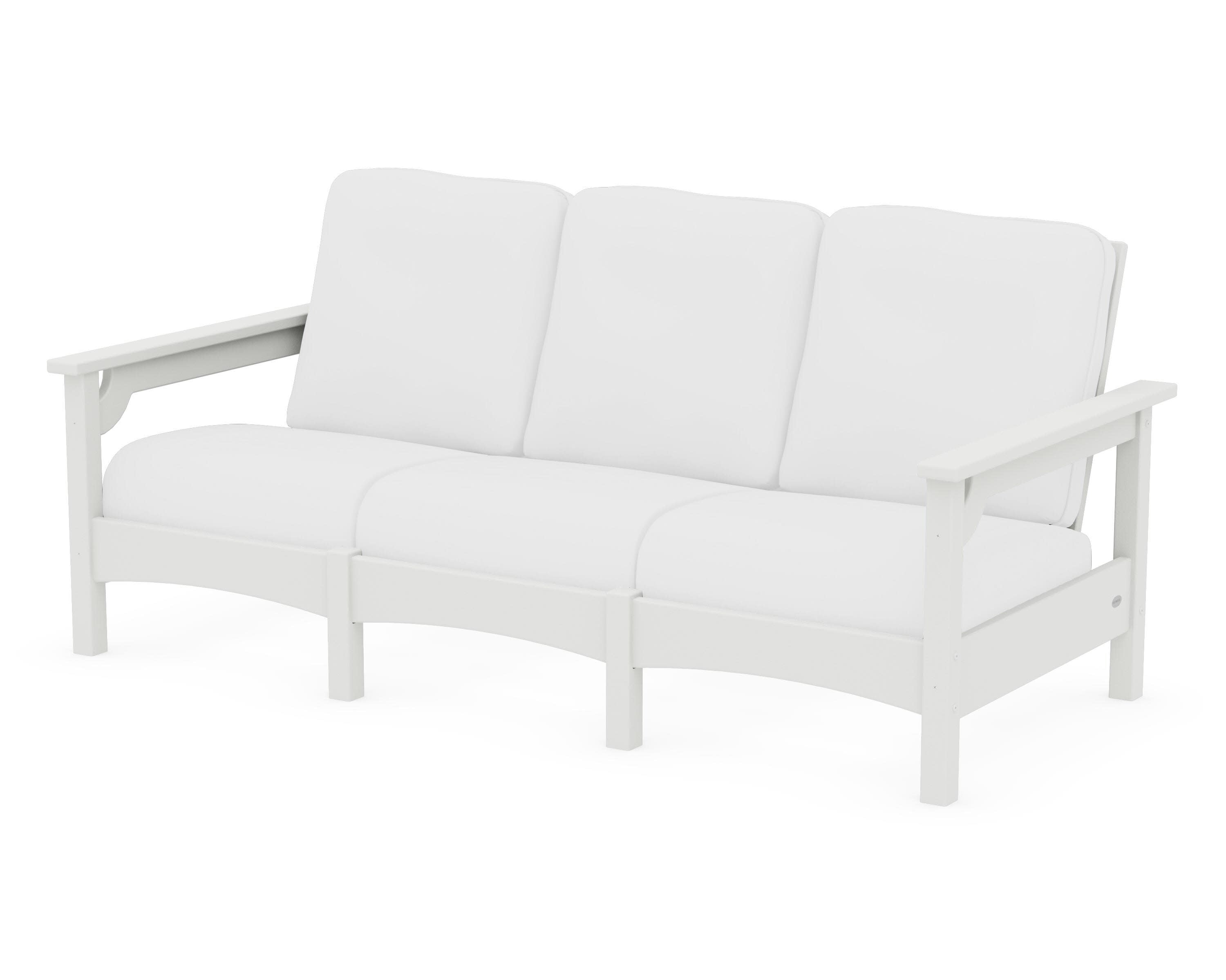 Club Sofa in Vintage White / Natural