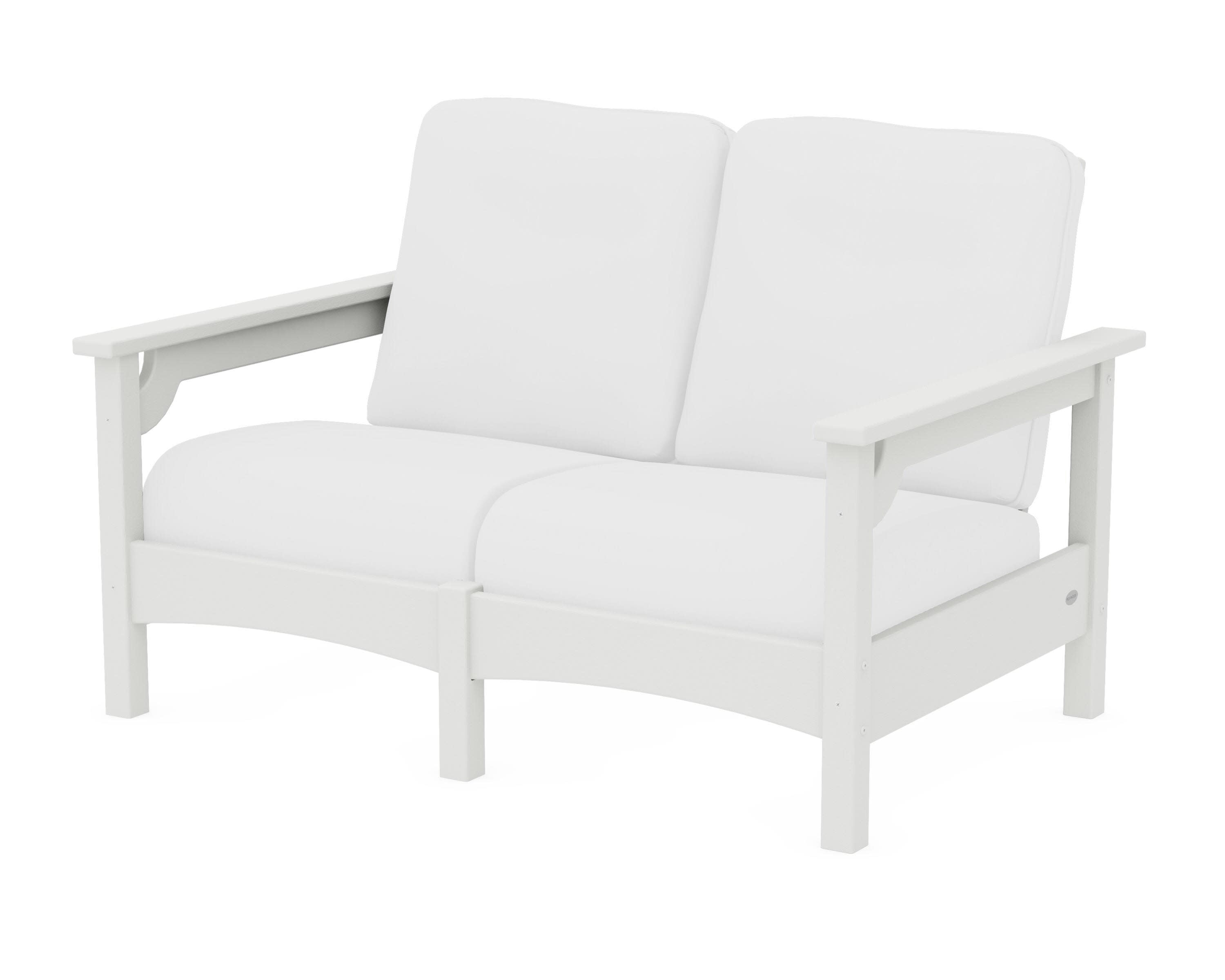 Club Loveseat in Vintage White / Natural