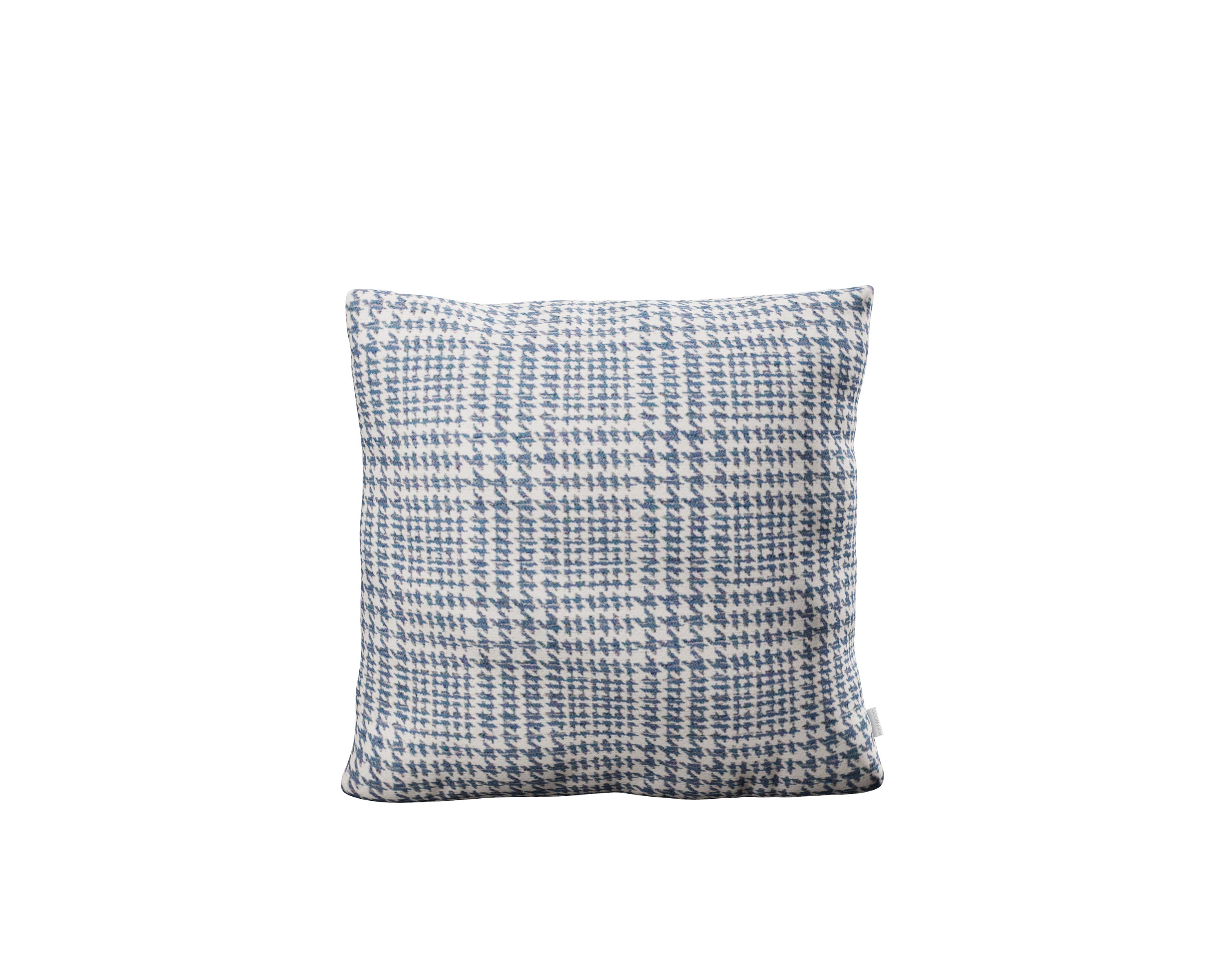 16" Outdoor Throw Pillow in Houndstooth Sky Blue