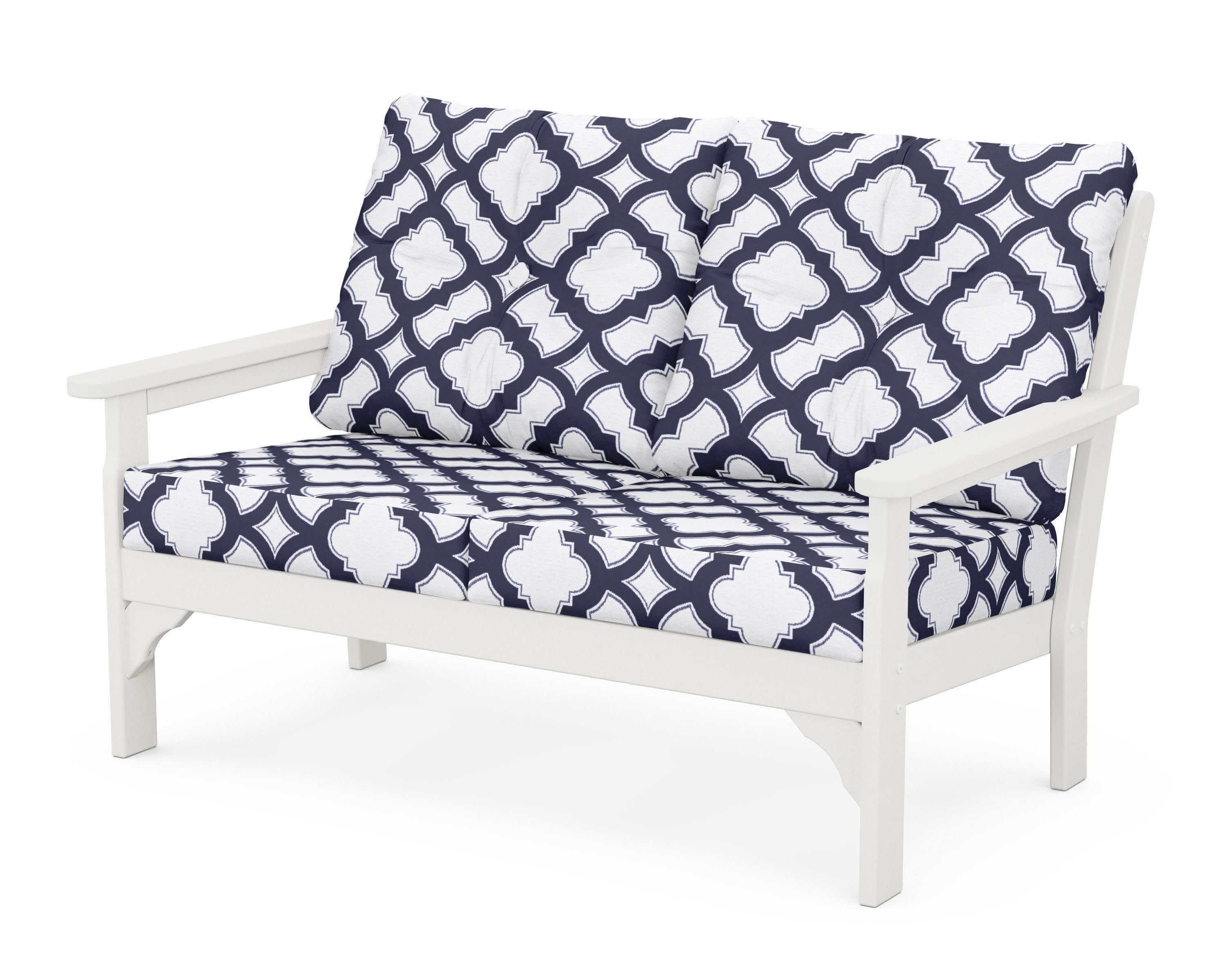 Vineyard Deep Seating Loveseat in Vintage White / Trellis Navy