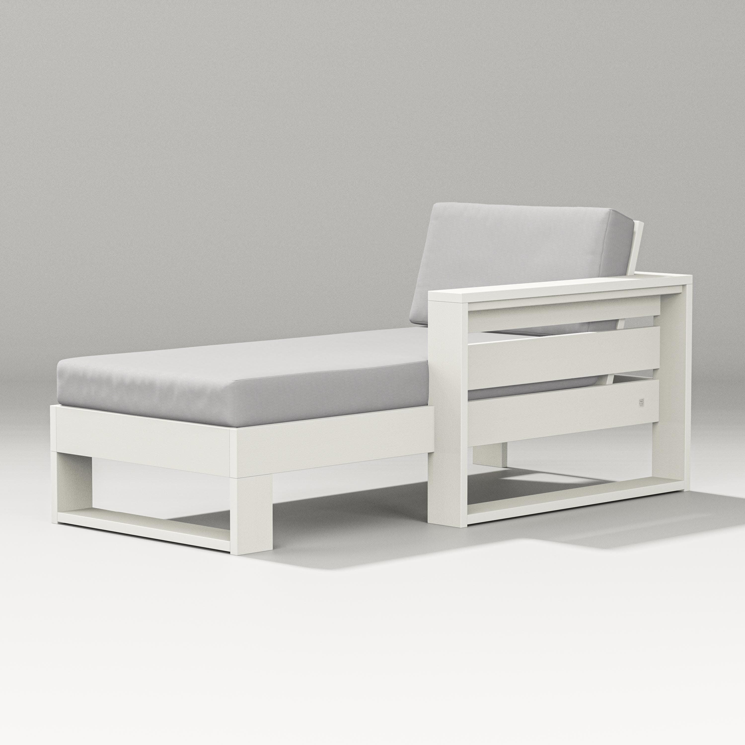 Latitude Modular Right Arm Chaise in Vintage White / Diamond in the Rough
