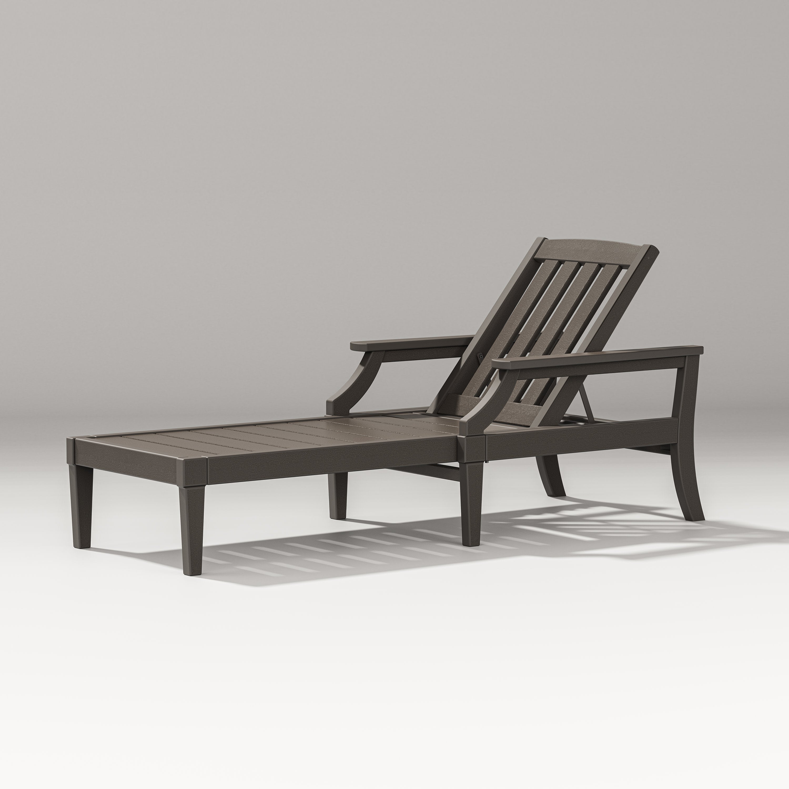 Estate Chaise Lounge in Vintage Coffee
