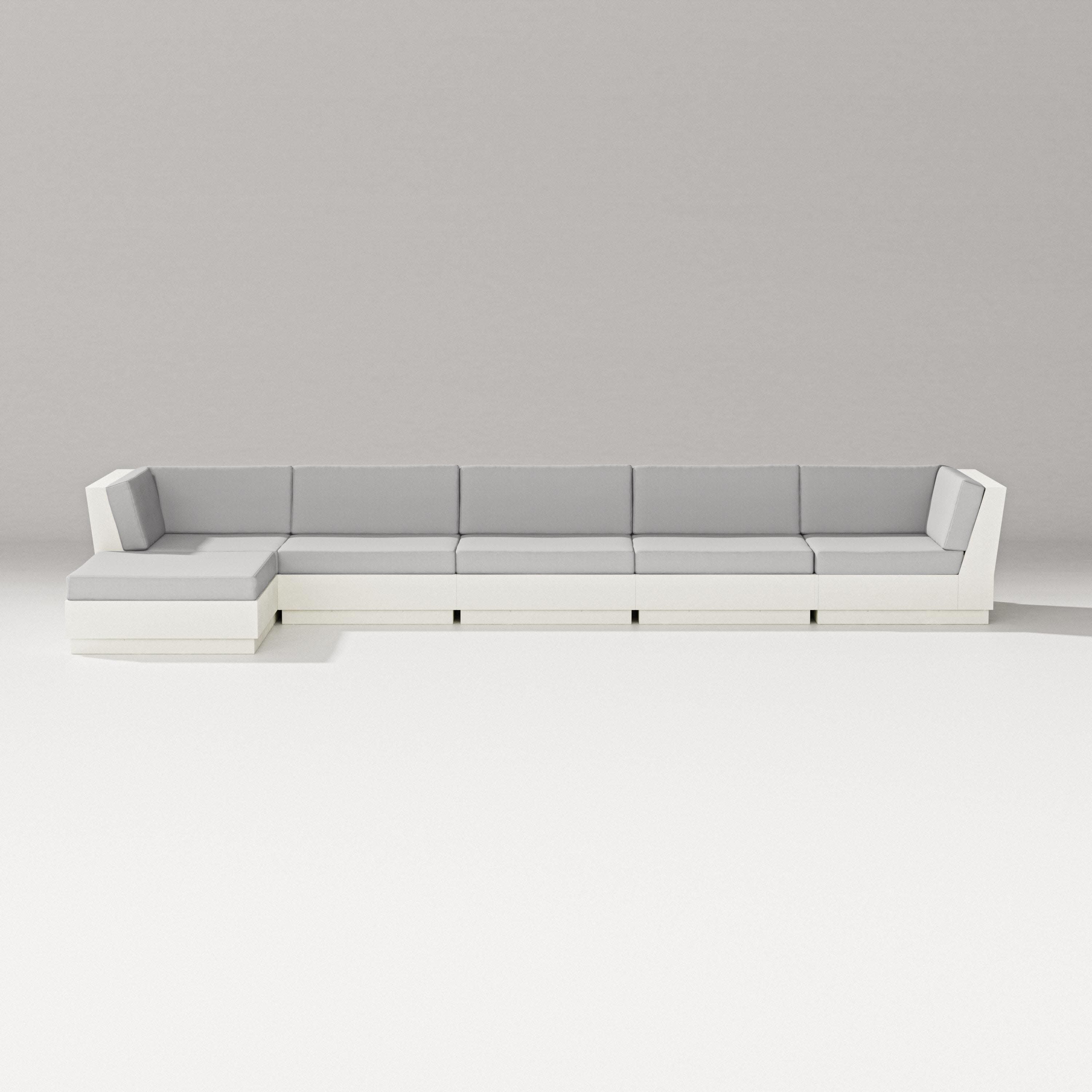 Elevate 6-Piece Chaise Sectional in Vintage White / Diamond in the Rough