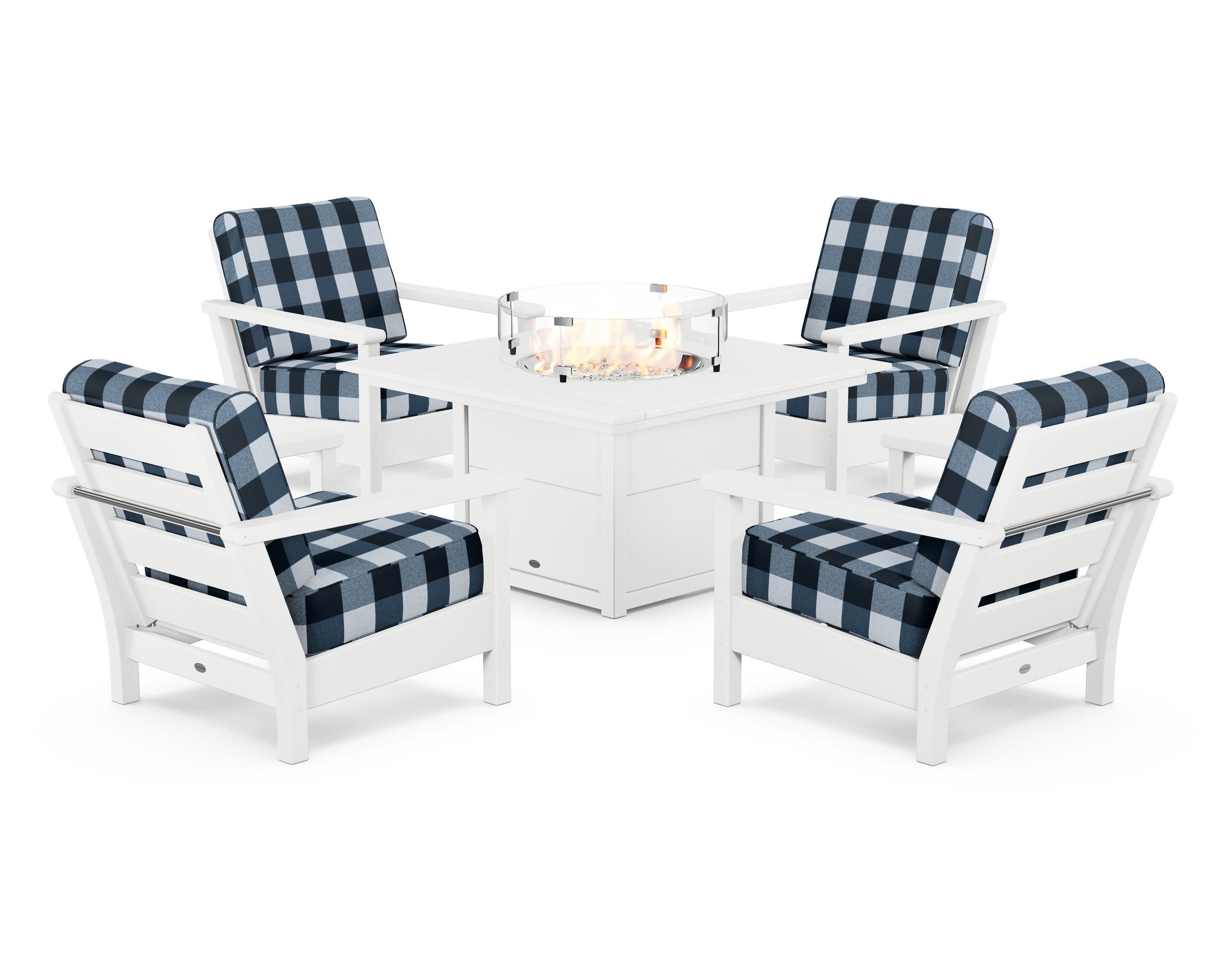 Harbour 5-Piece Conversation Set with Fire Pit Table in White / Buffalo Plaid Marine Indigo