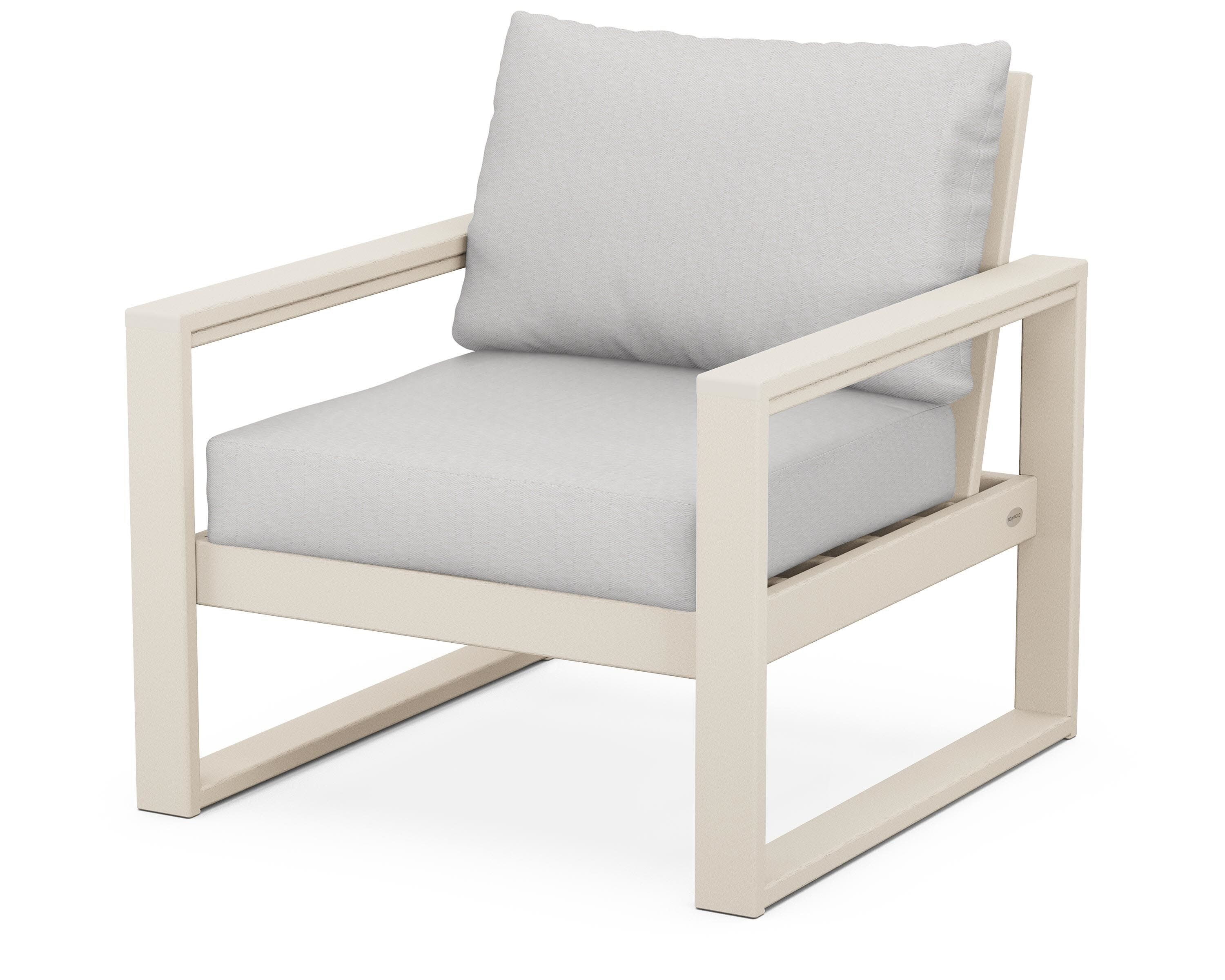 EDGE Club Chair in Sand / Diamond in the Rough