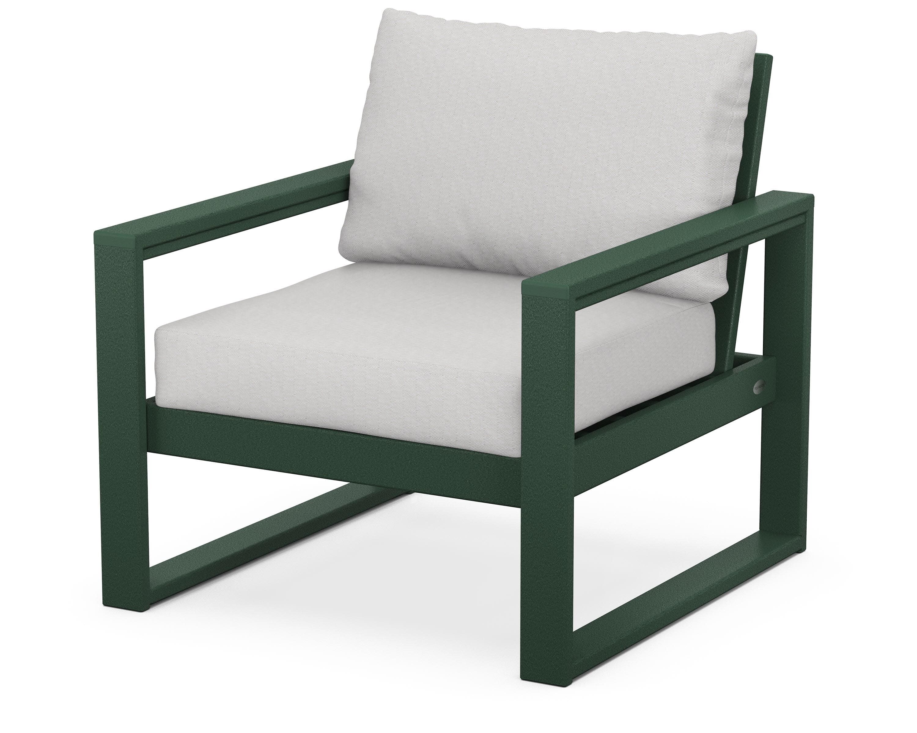 EDGE Club Chair in Green / Diamond in the Rough