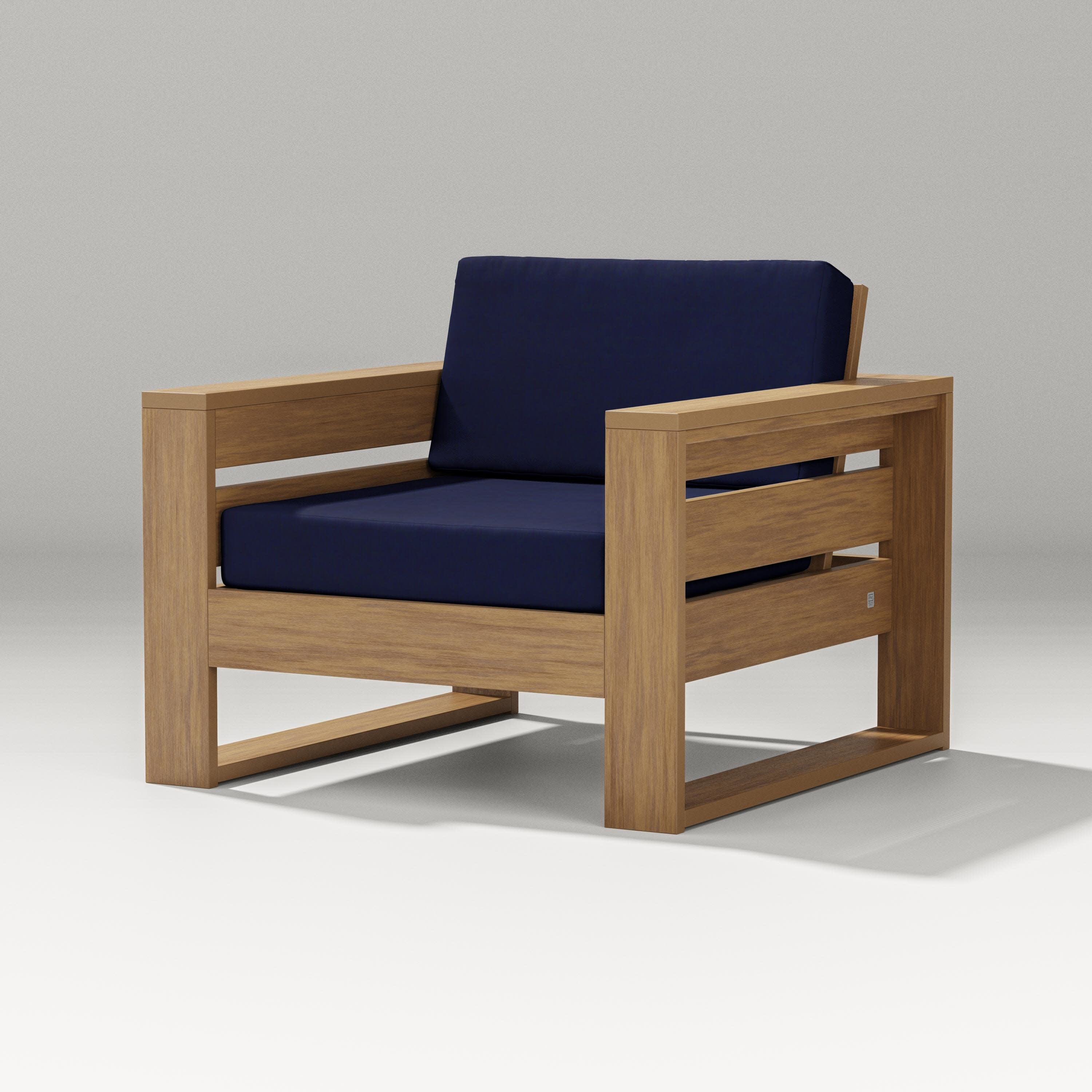 Latitude Lounge Chair in Natural / Navy