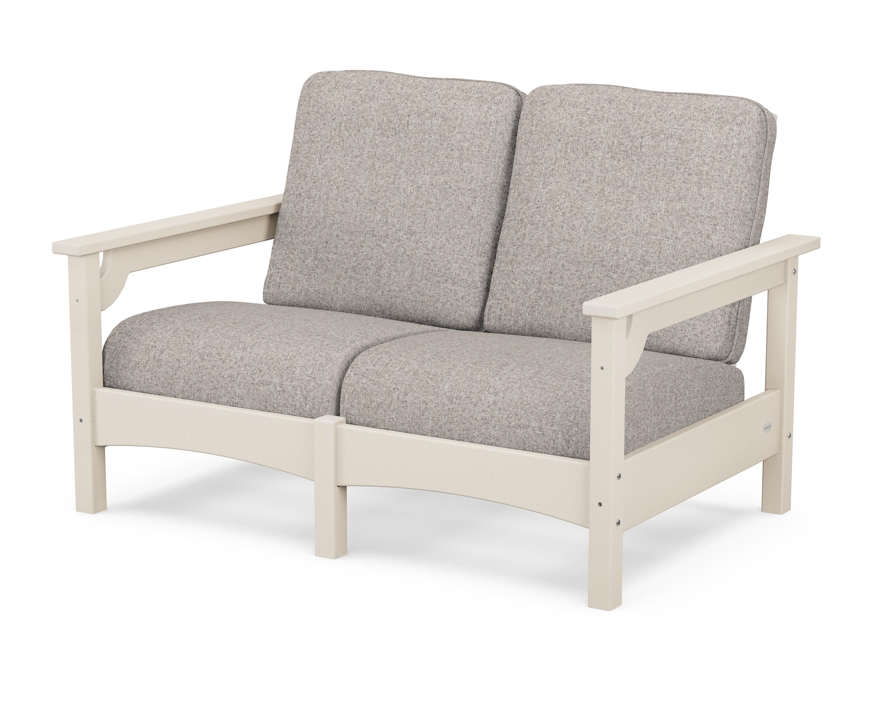 Club Loveseat in Sand / Weathered Tweed