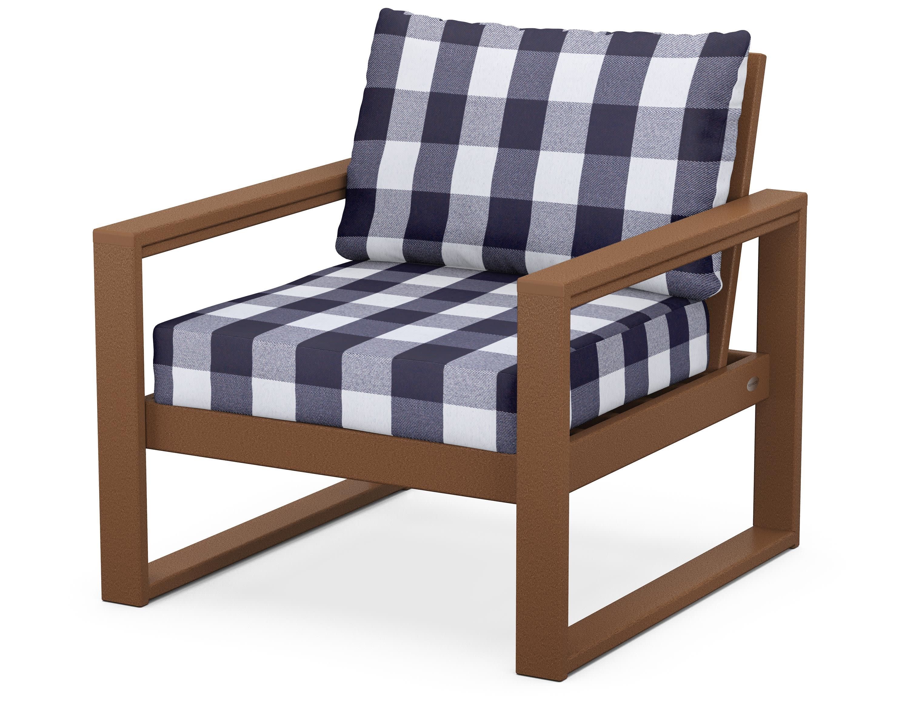 EDGE Club Chair in Teak / Buffalo Plaid Navy