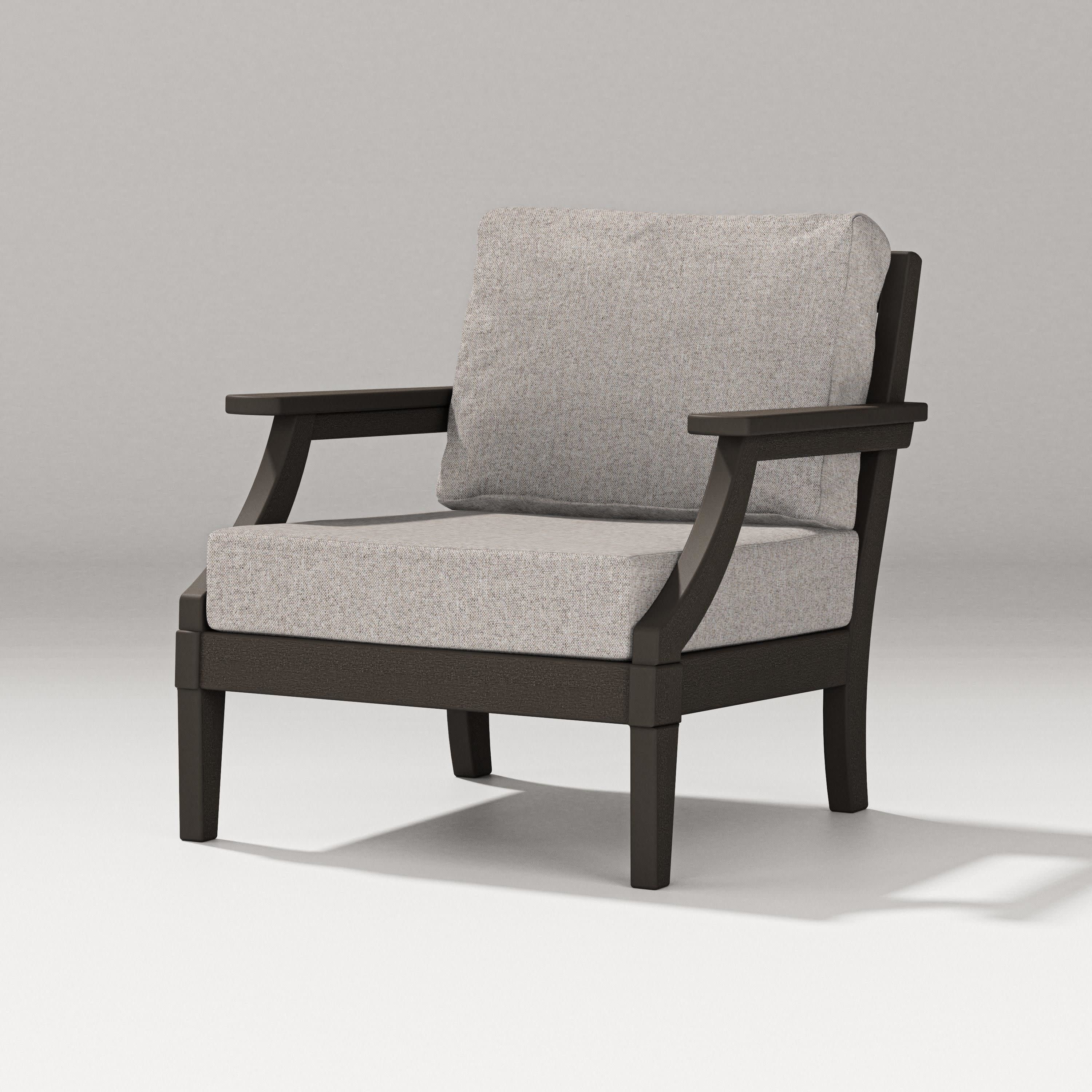 Estate Lounge Chair in Vintage Coffee / Weathered Tweed