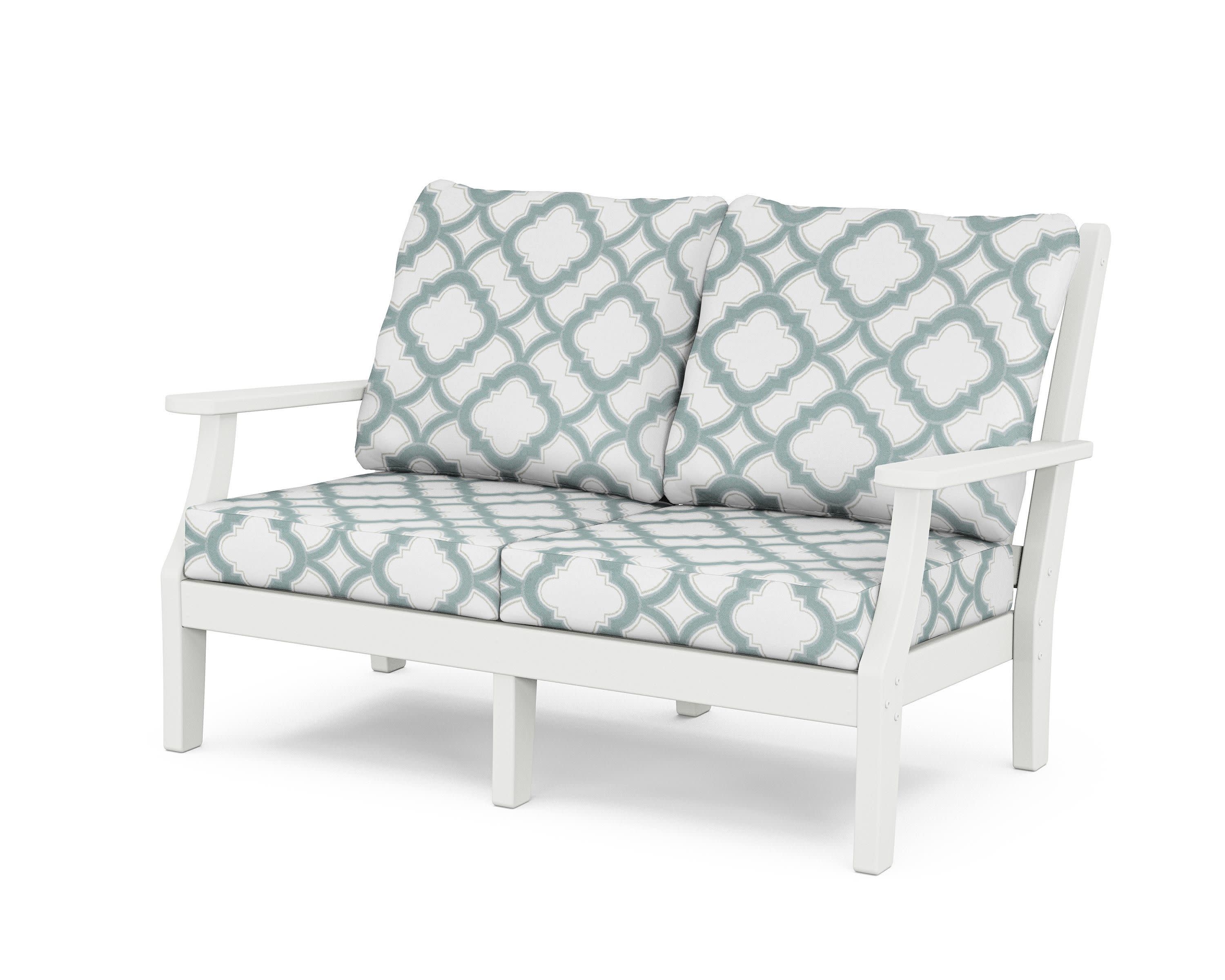 Wovendale Deep Seating Loveseat in White / Trellis Glacier Spa