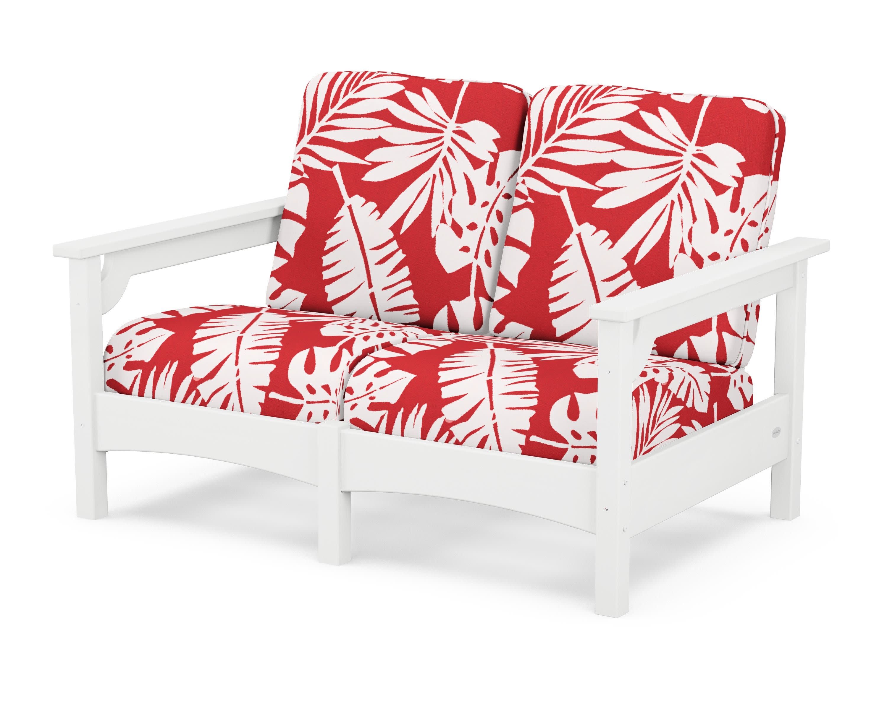 Club Loveseat in White / Leaf Crimson