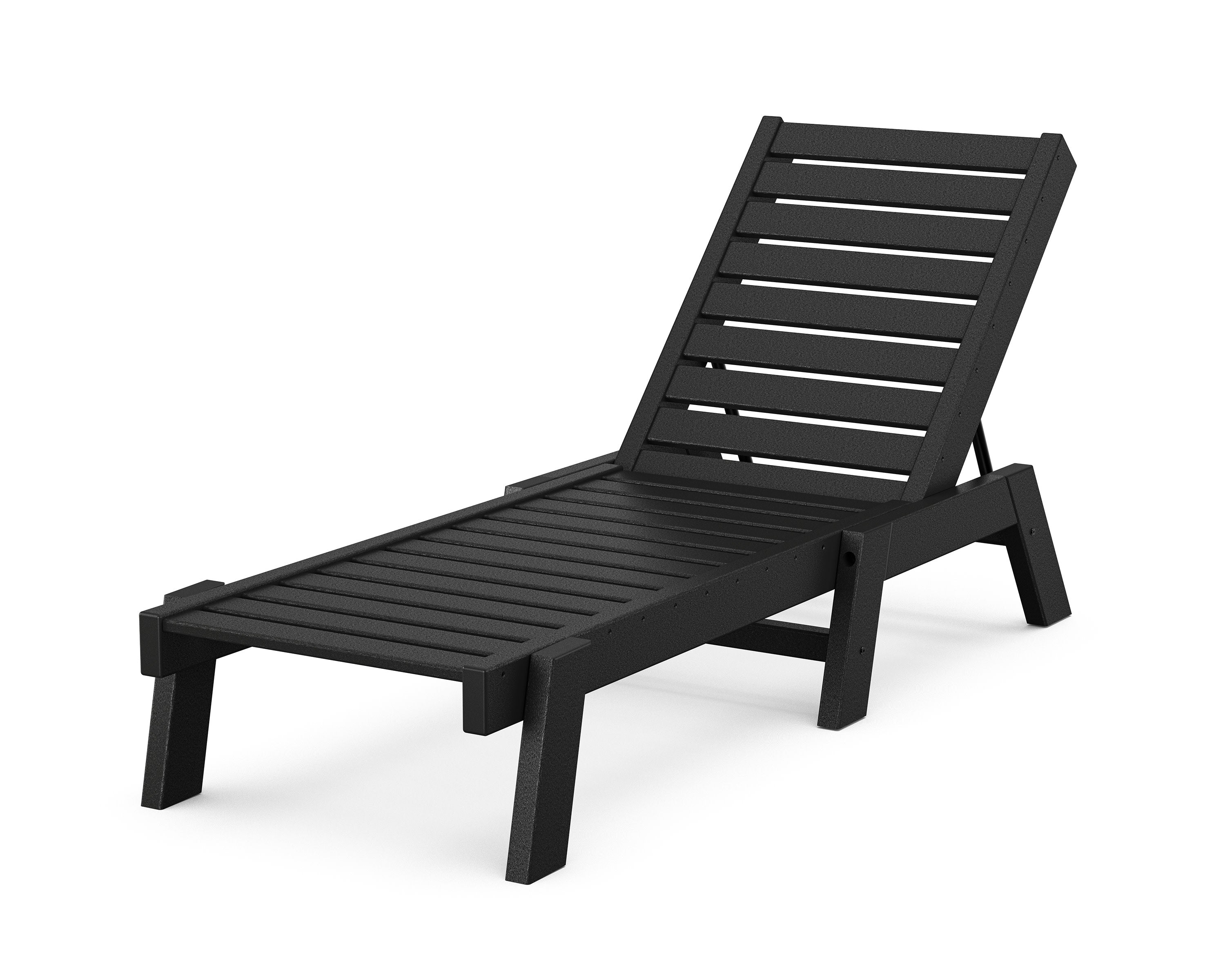 Captain Chaise in Black