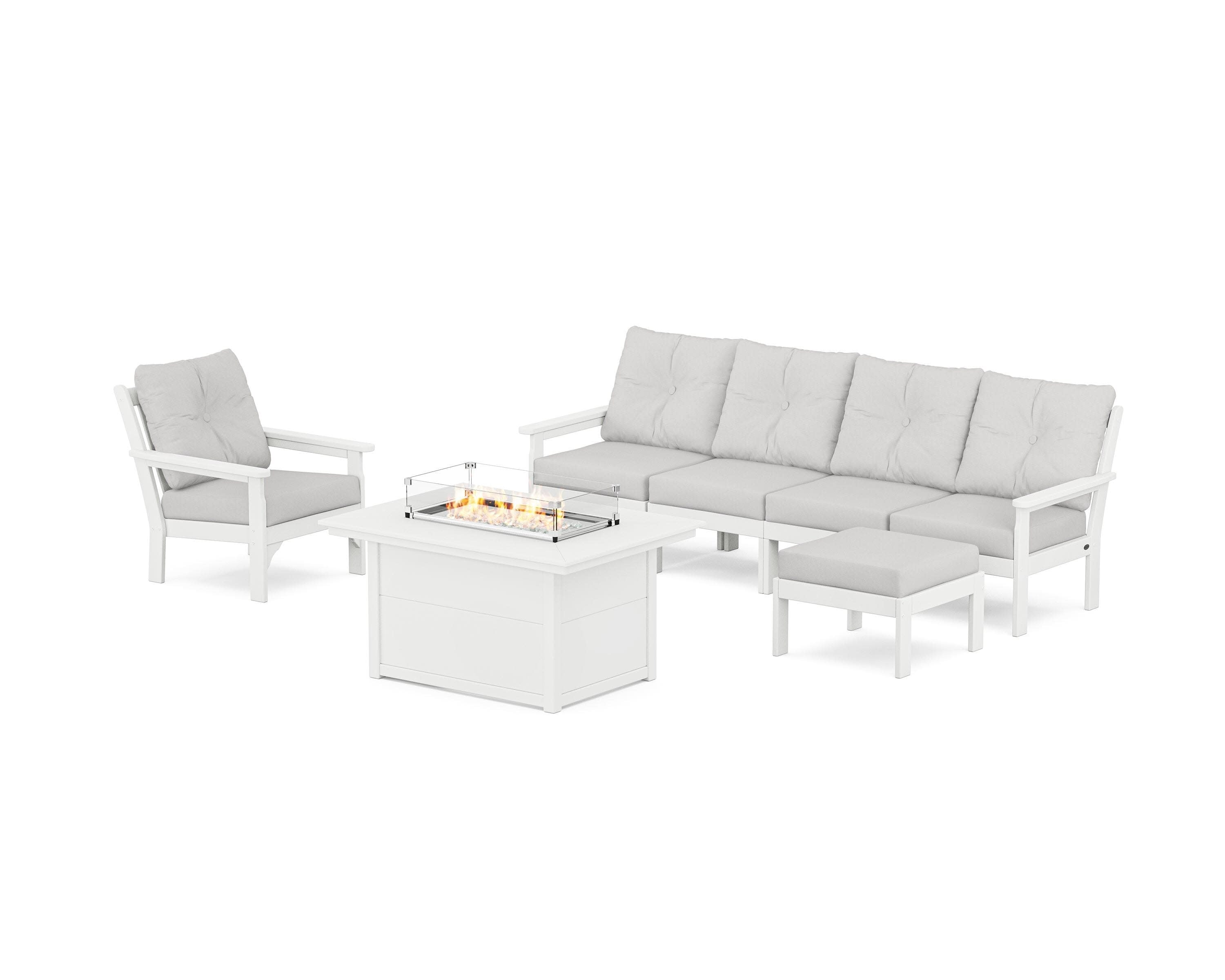 Vineyard Sectional Lounge and Fire Pit Set in White / Diamond in the Rough