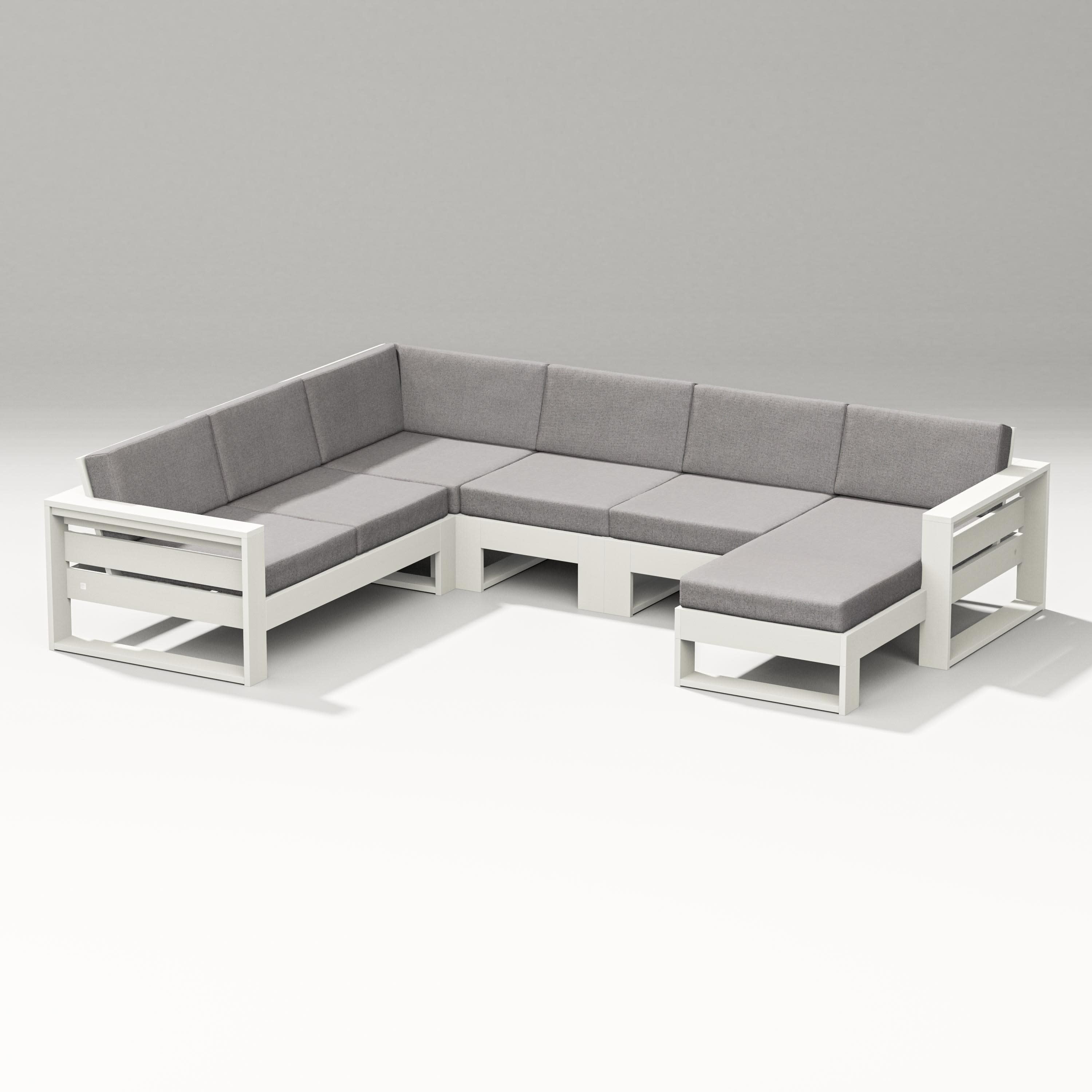Latitude Corner Sectional with Right Chaise in Vintage White / Grey Mist