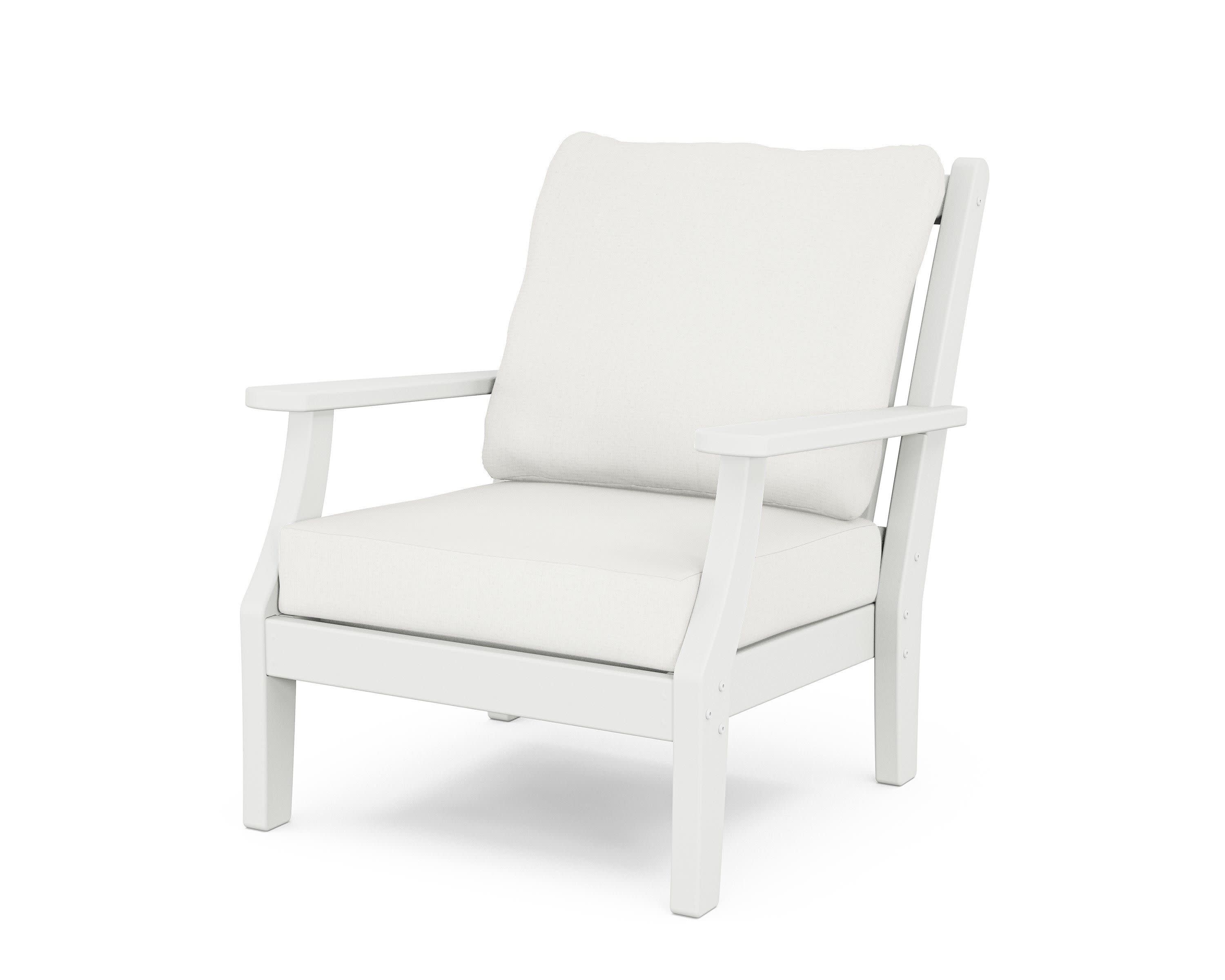 Wovendale Deep Seating Chair in White / Natural Linen