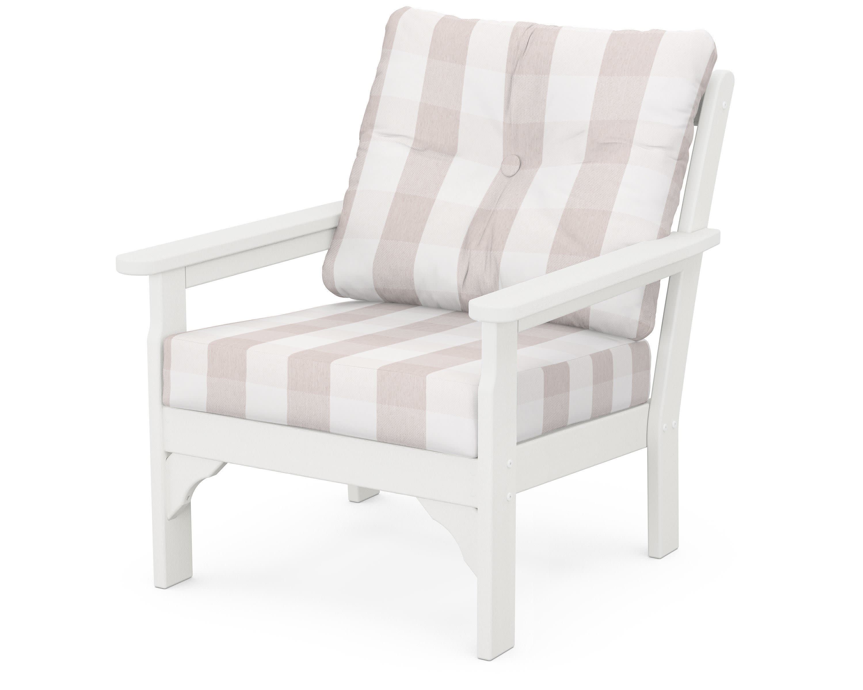 Vineyard Deep Seating Chair in Vintage White / Buffalo Plaid Dune Burlap