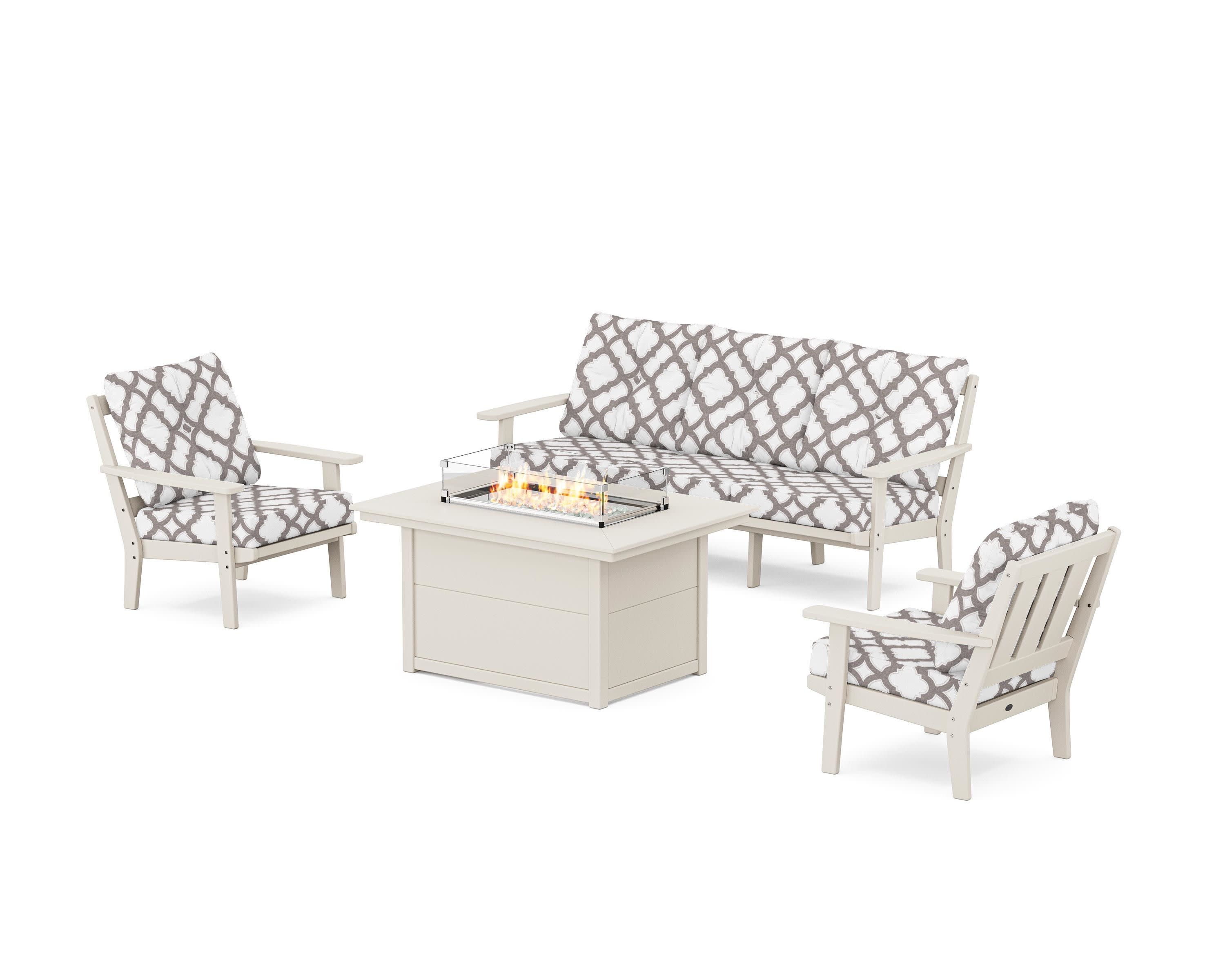 Oxford Deep Seating Fire Pit Table Set in Sand / Trellis Grey Mist