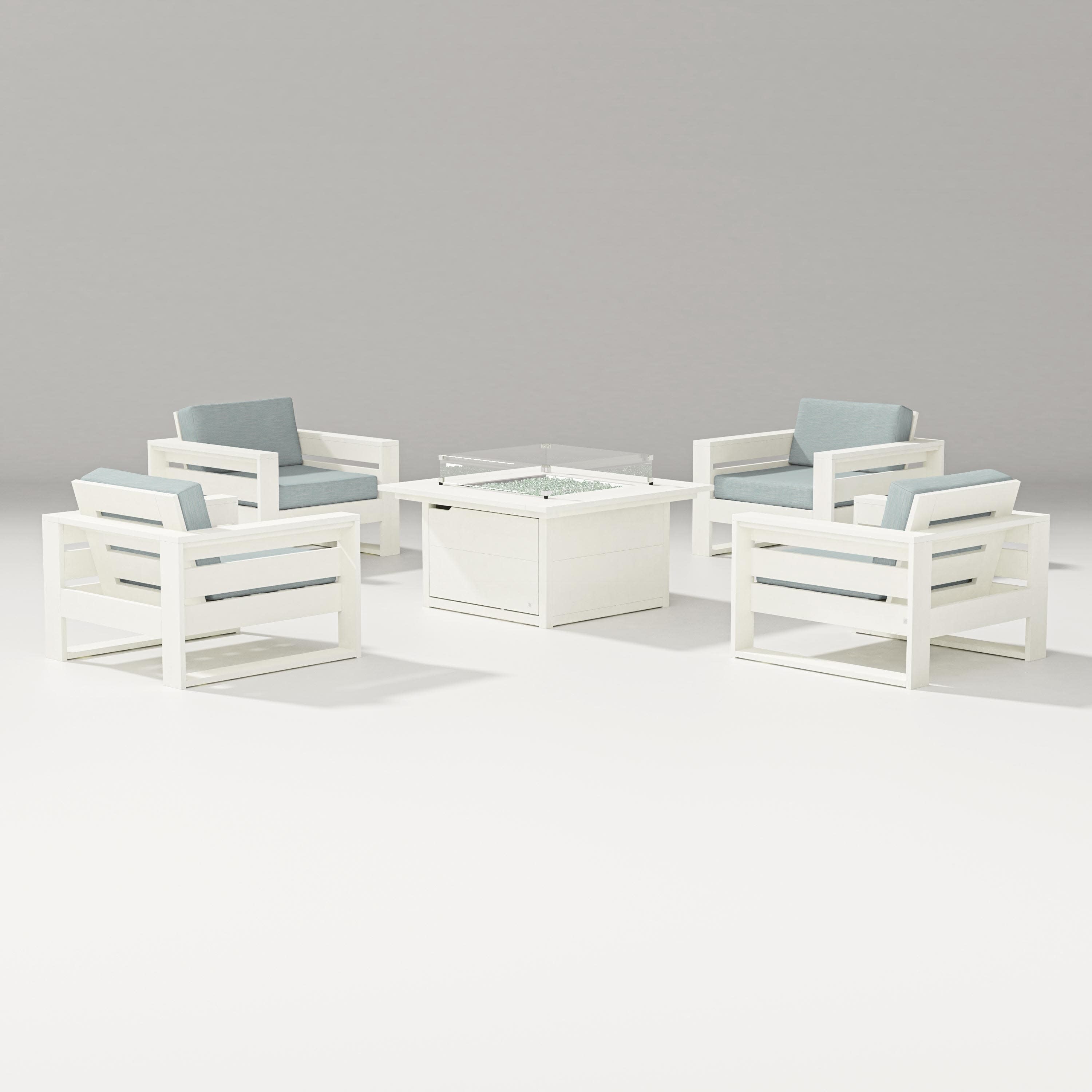 Latitude 5-Piece Lounge Fire Table Set in Vintage White / Soothe Mist