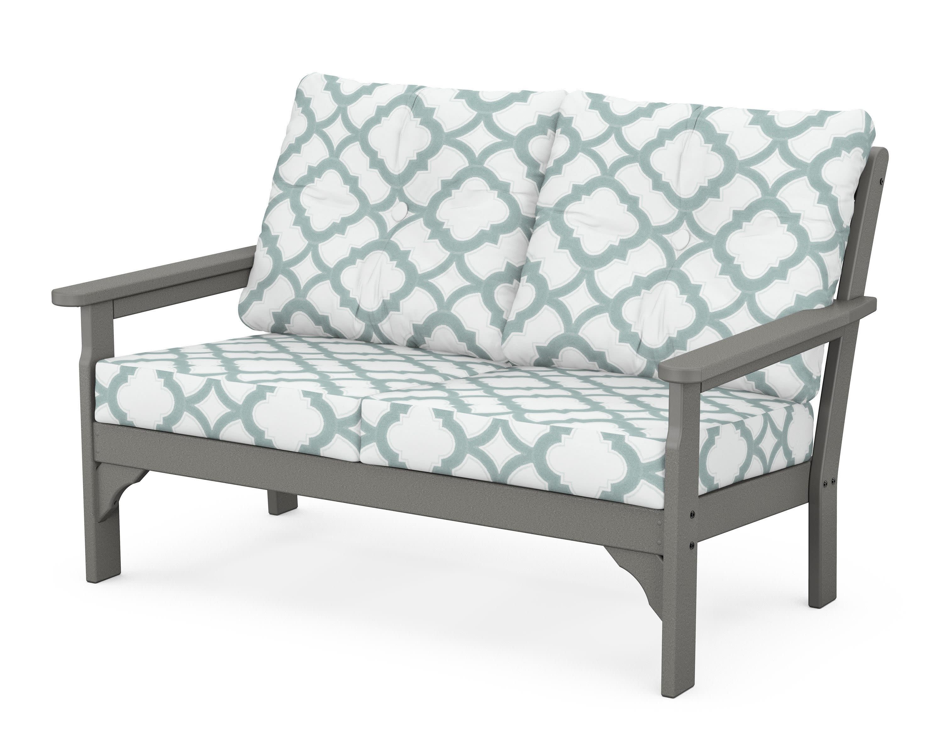Vineyard Deep Seating Loveseat in Slate Grey / Trellis Glacier Spa