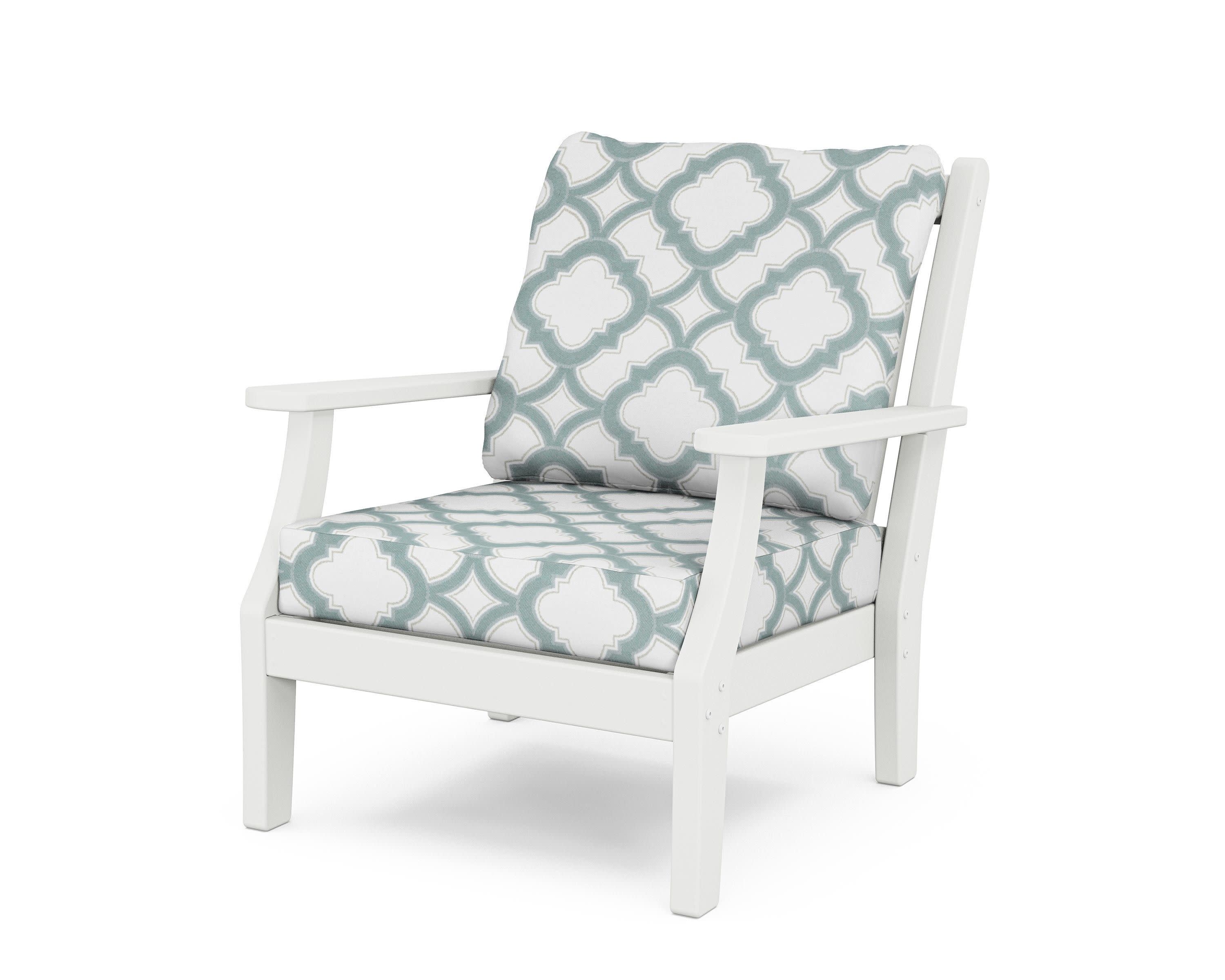 Wovendale Deep Seating Chair in White / Trellis Glacier Spa