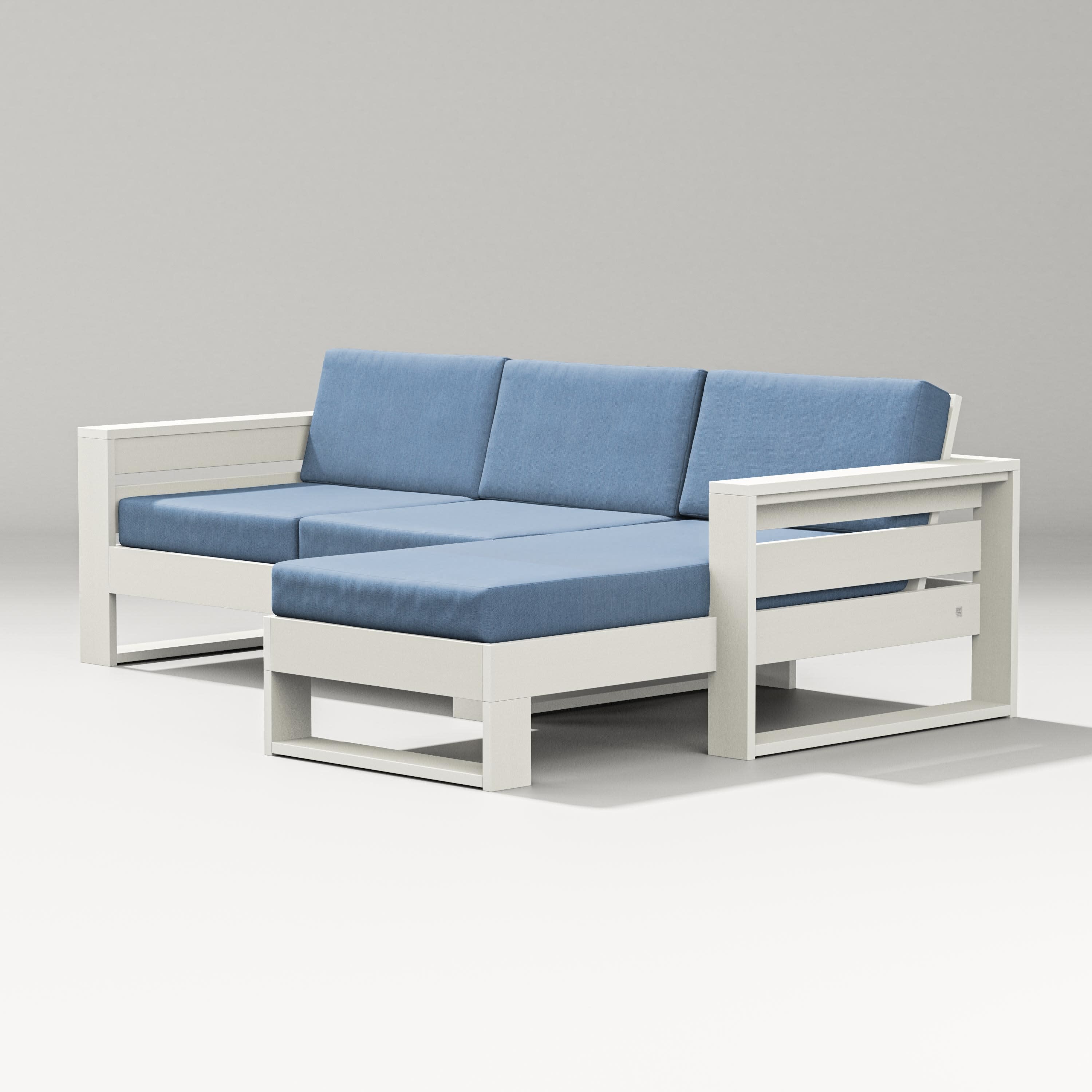 Latitude Right Chaise Sectional in Vintage White / Sky Blue