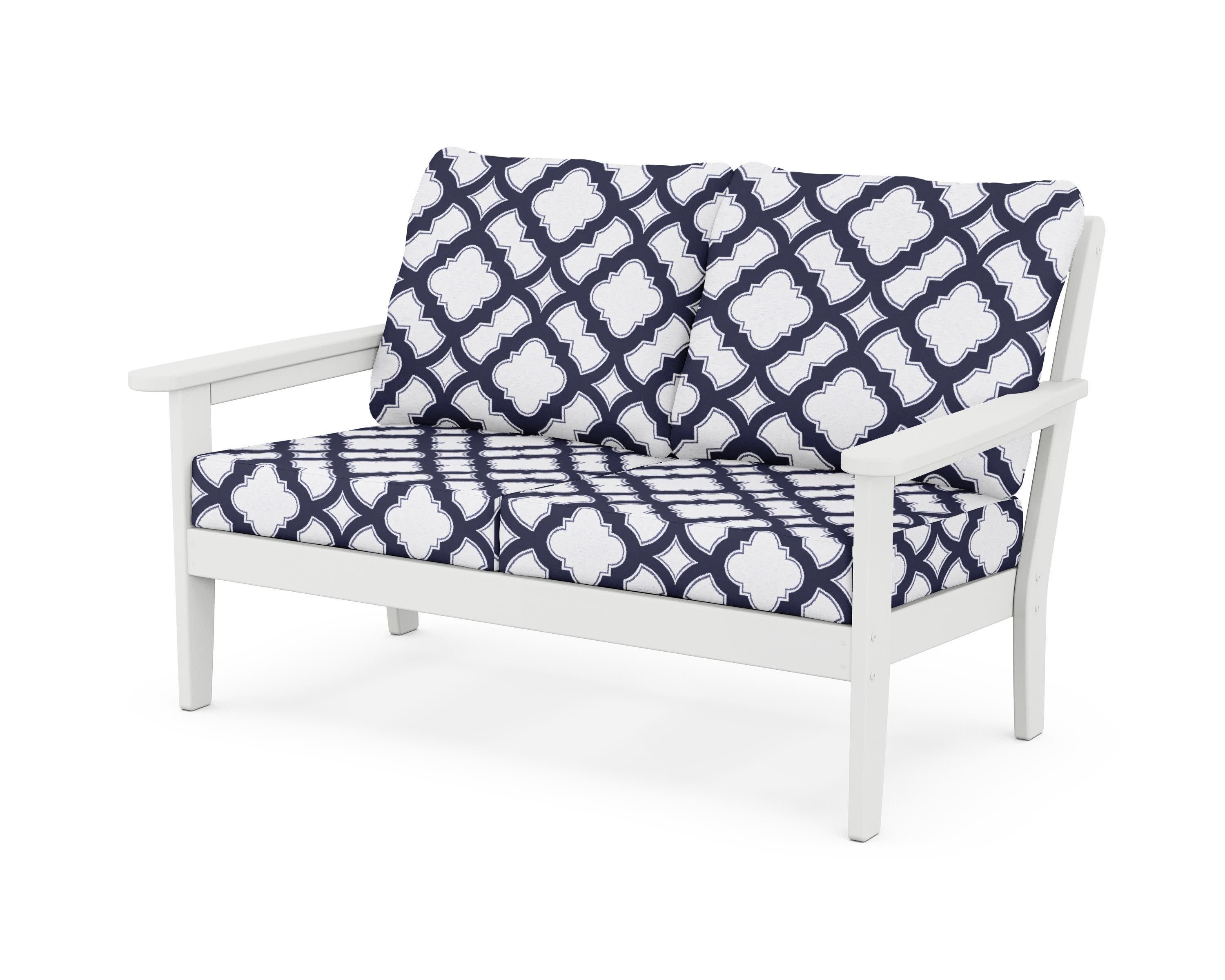 Cottage Deep Seating Loveseat in White / Trellis Navy