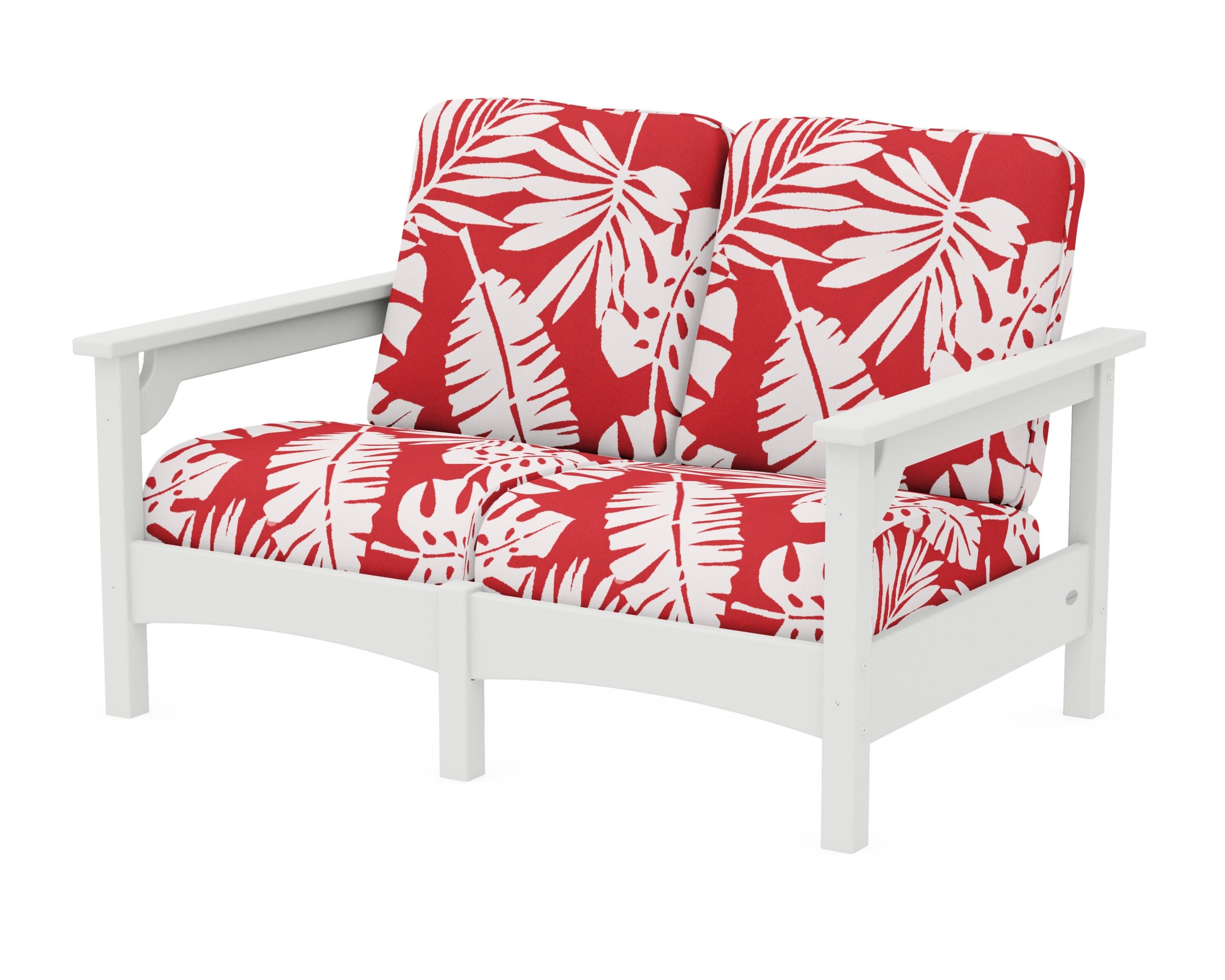 Club Loveseat in Vintage White / Leaf Crimson