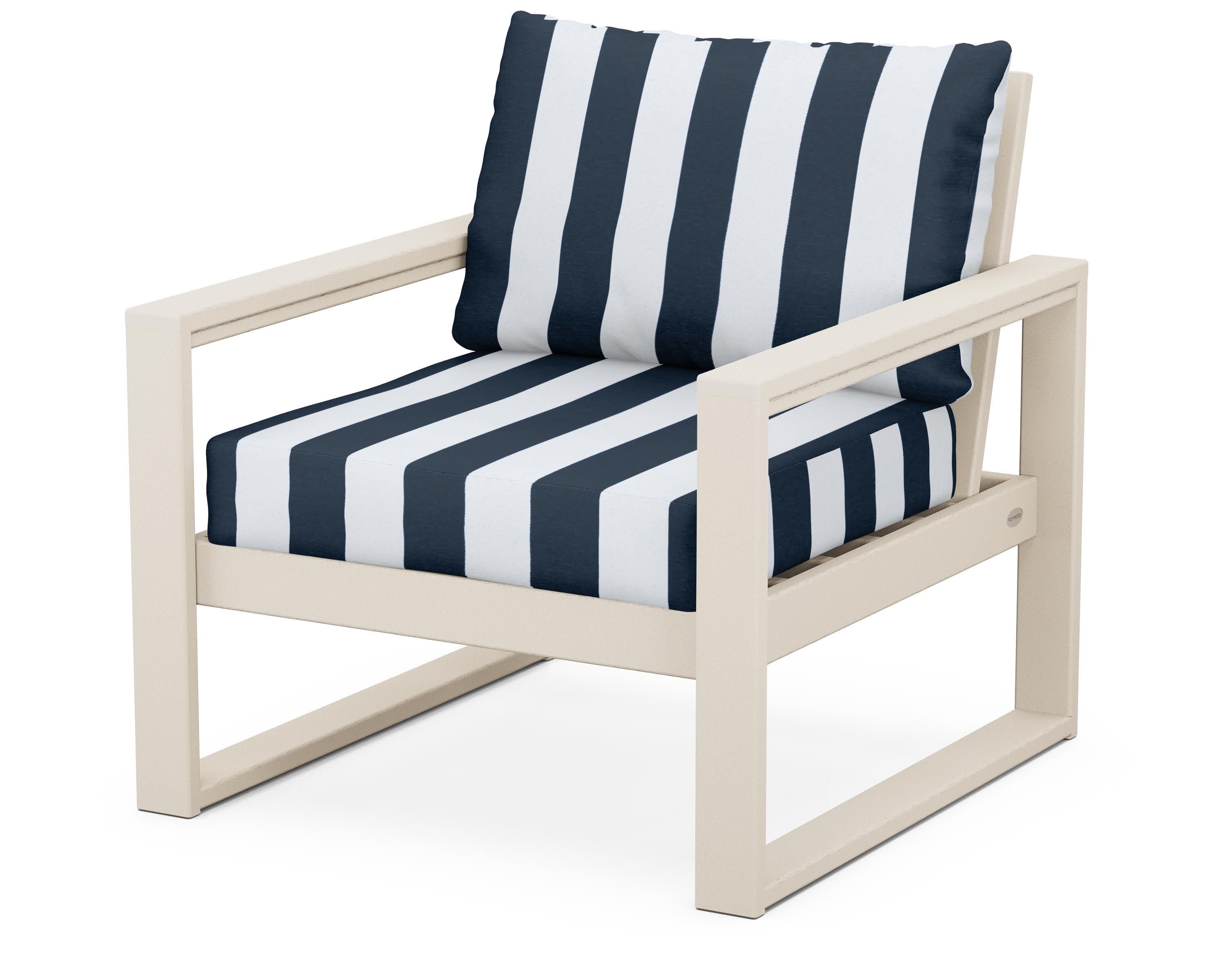 EDGE Club Chair in Sand / Cabana Stripe Marine Indigo