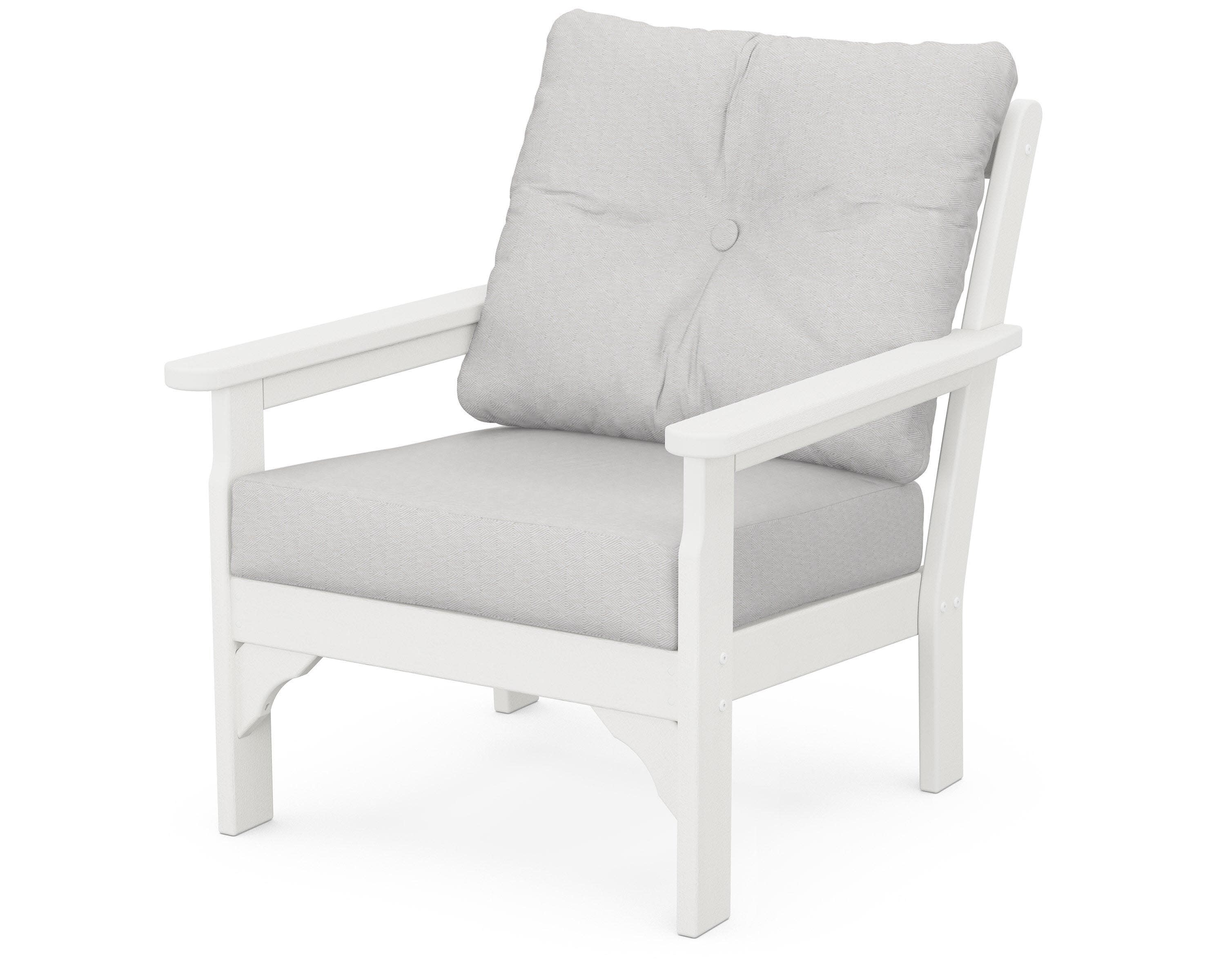 Vineyard Deep Seating Chair in Vintage White / Diamond in the Rough